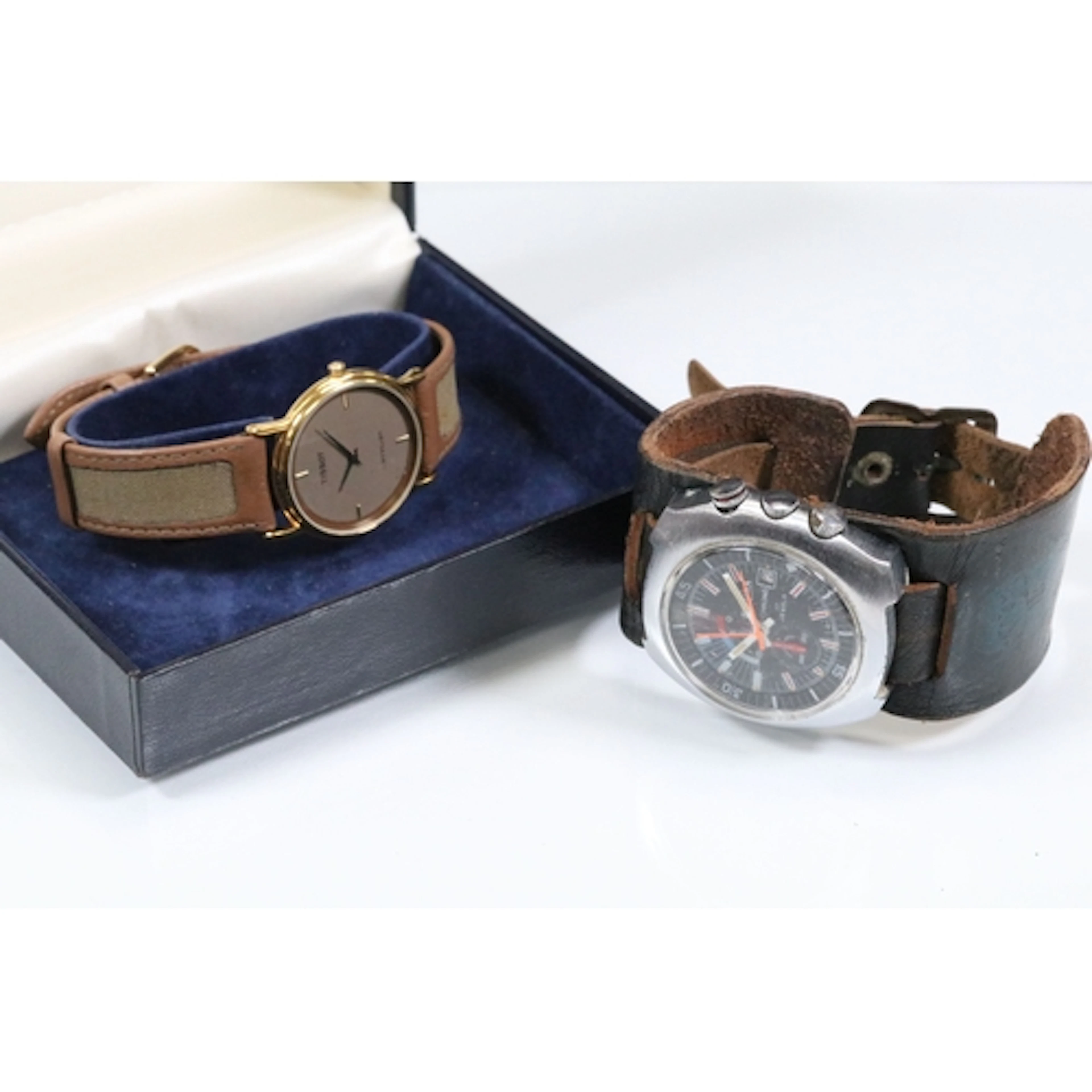 1970s Sicura Chrono sport watch having a black dial with bat...