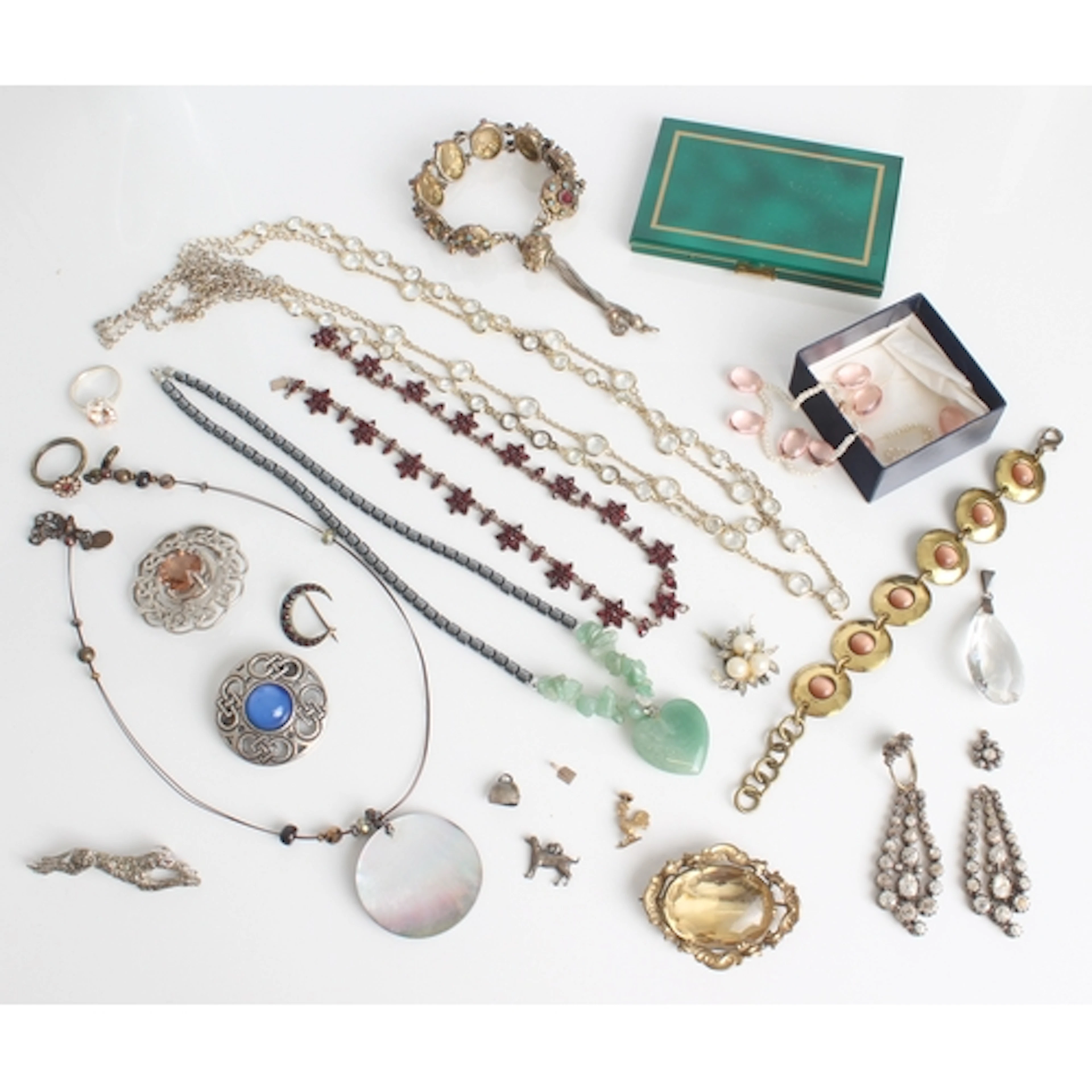 A small group of antique and vintage costume jewellery - inc...