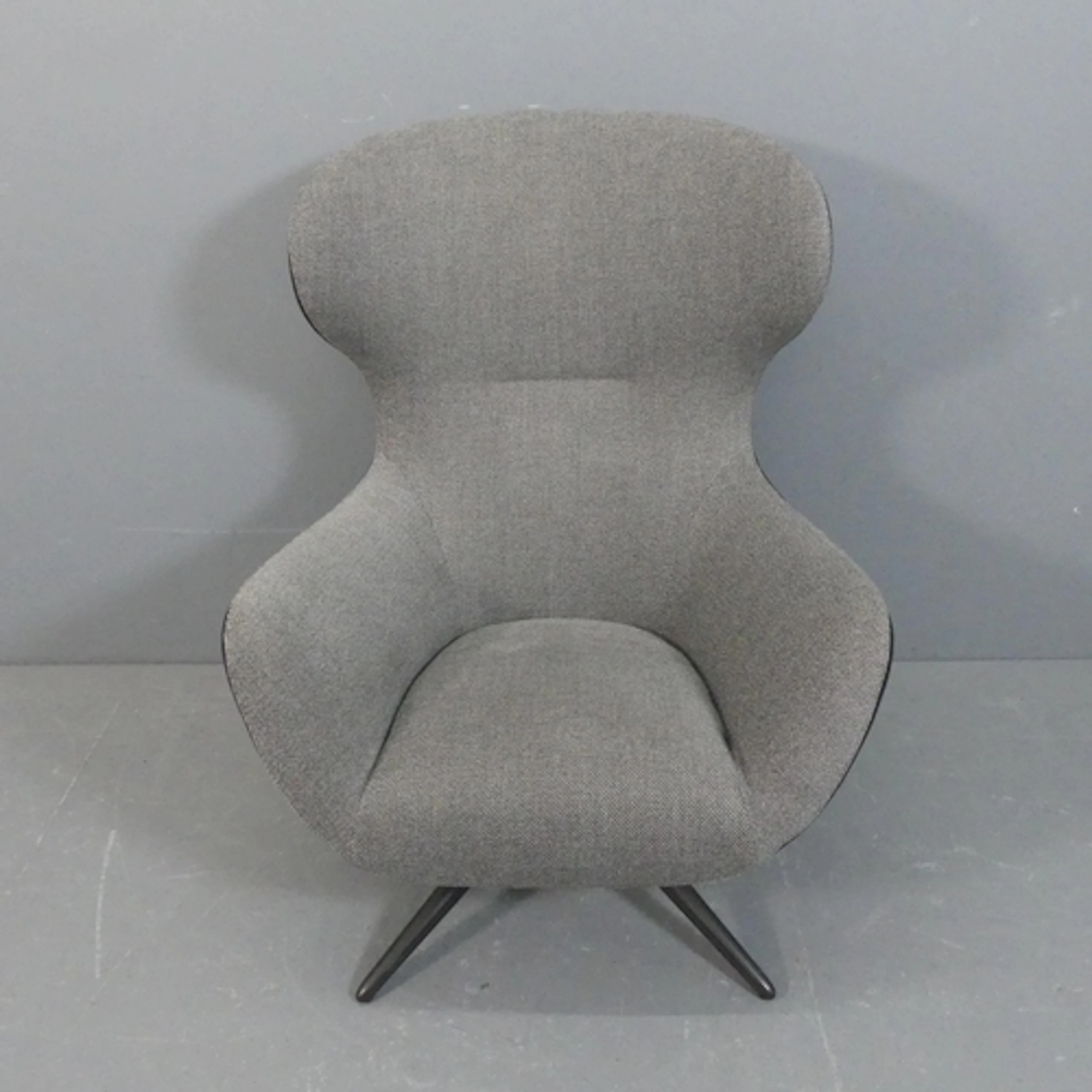 Marcel Wanders - A high end contemporary designer Poliform M...