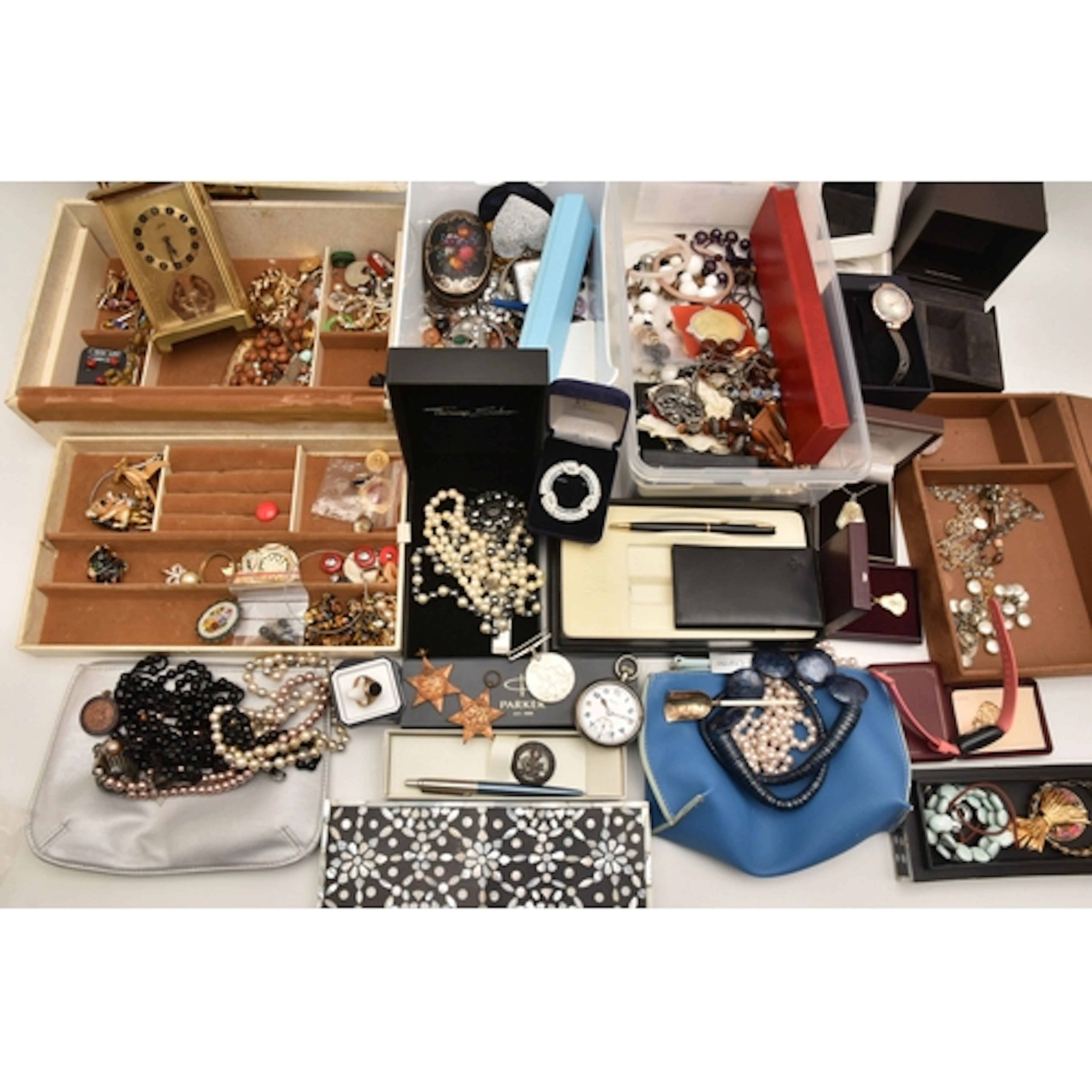 A BOX OF ASSORTED ITEMS, to include a WWII British medal mis...