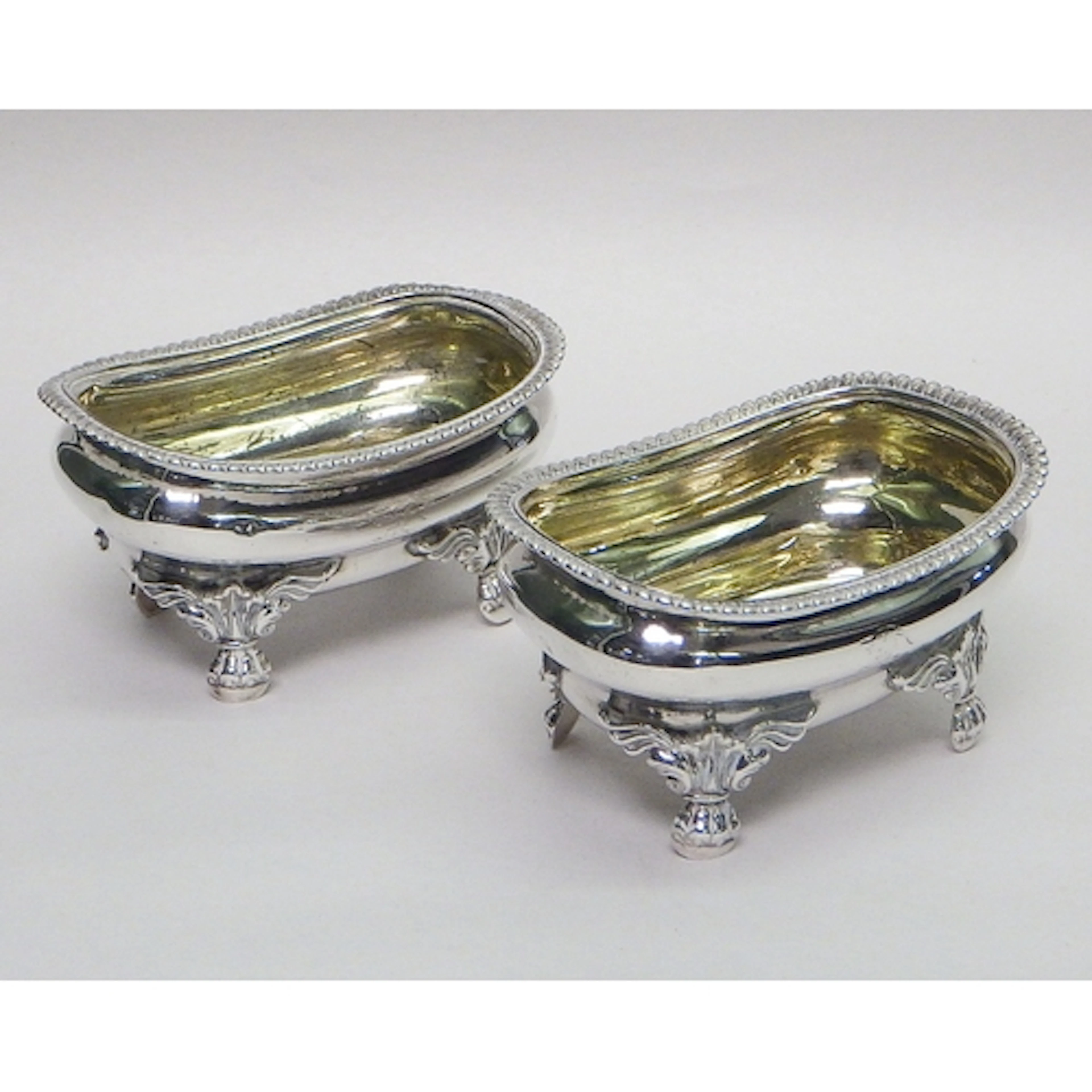 A pair of Georgian silver table salts, Thomas & George Hayte...