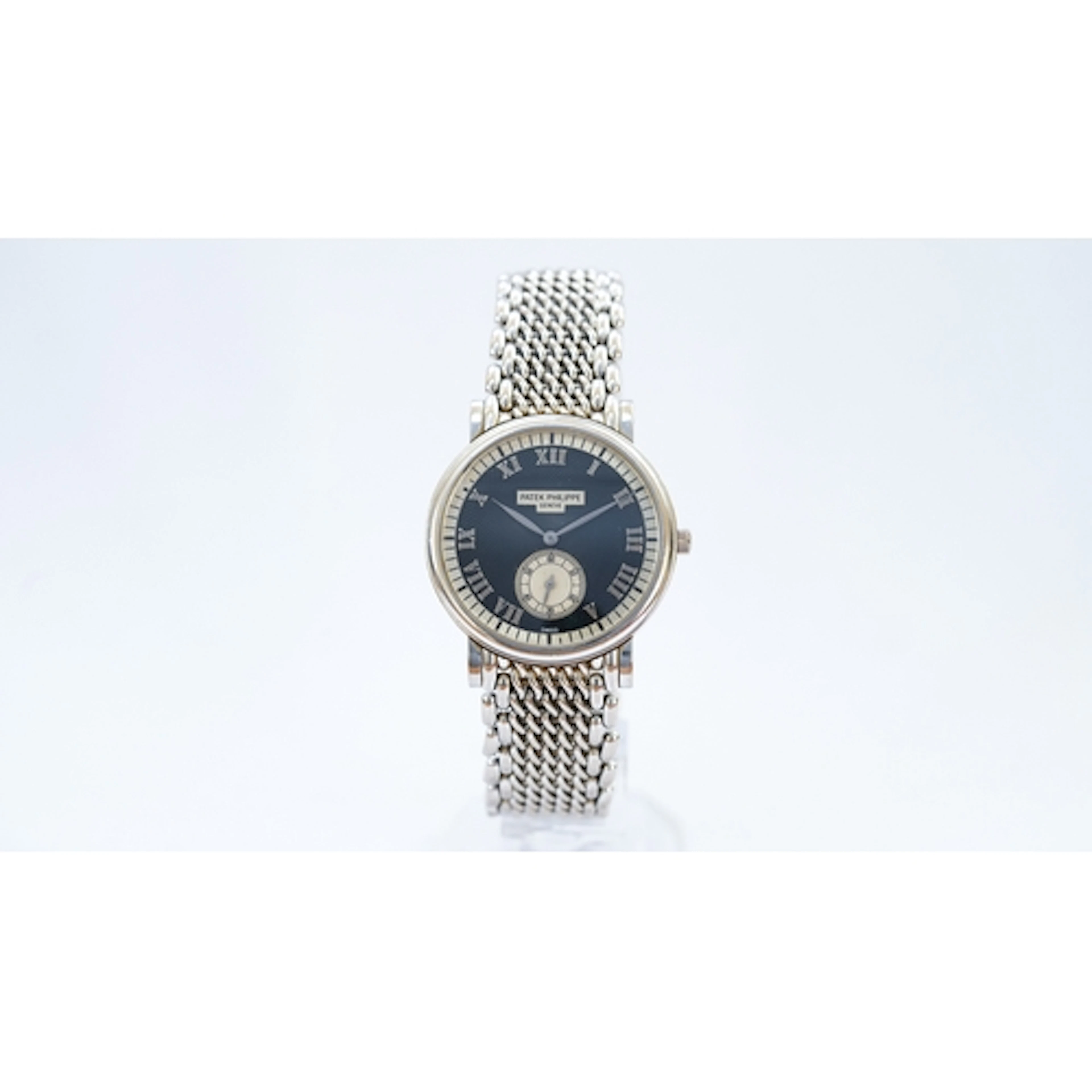 Patek Philippe Calatrava reference 5022G in white gold, with...