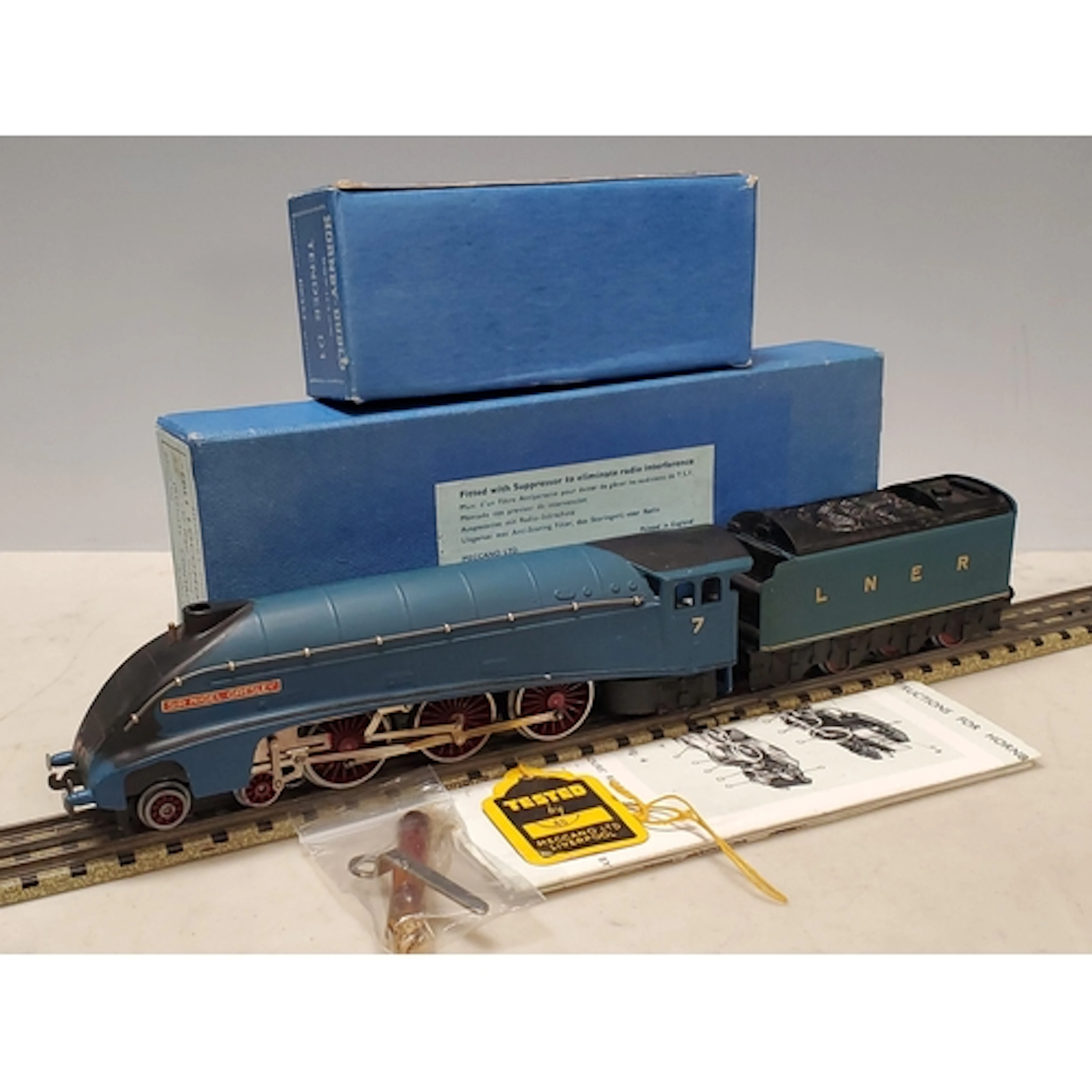 A boxed Hornby Dublo EDL1 'Sir Nigel Gresley' Locomotive 1/2...