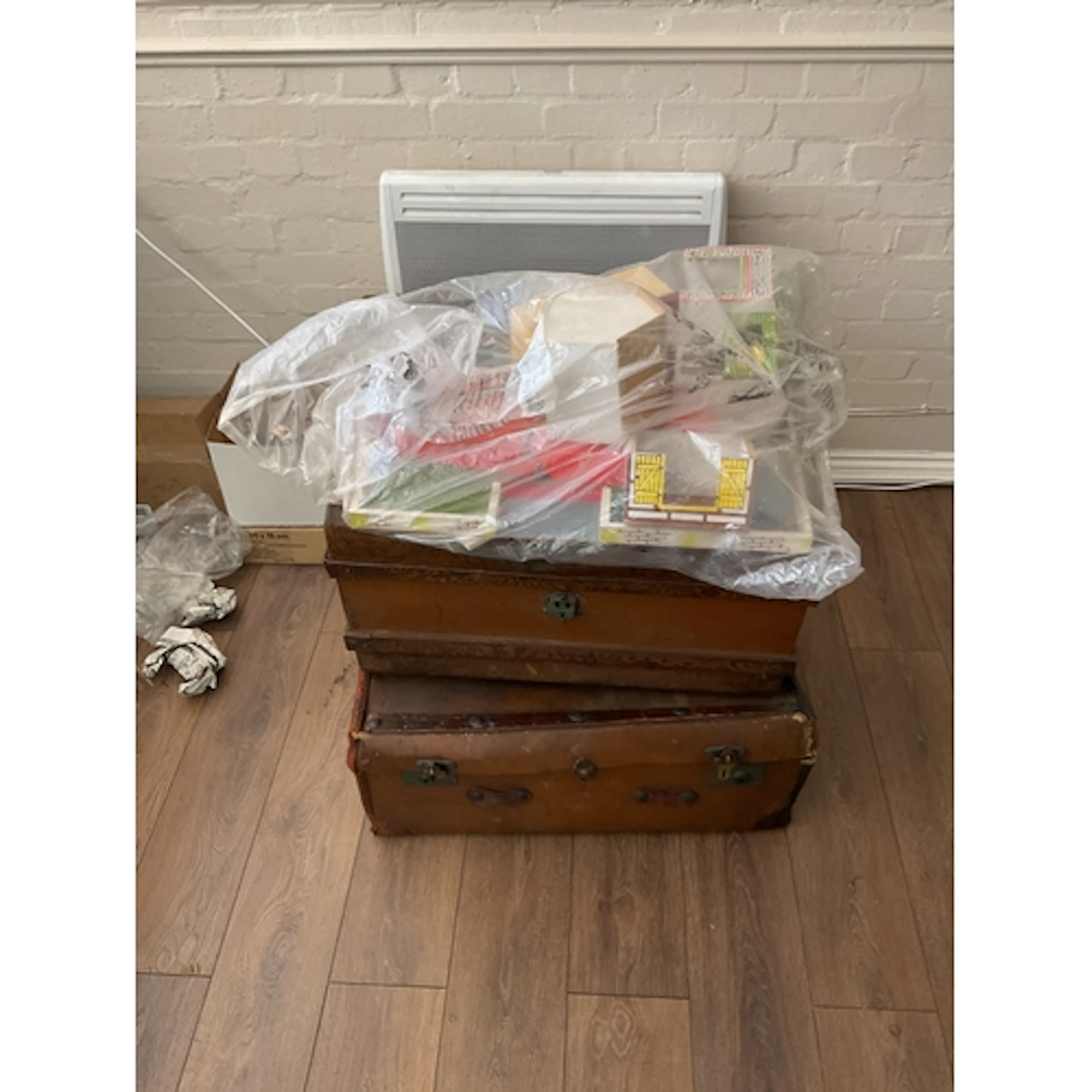 Two trunks of vintage toys from the forties to the seventies...