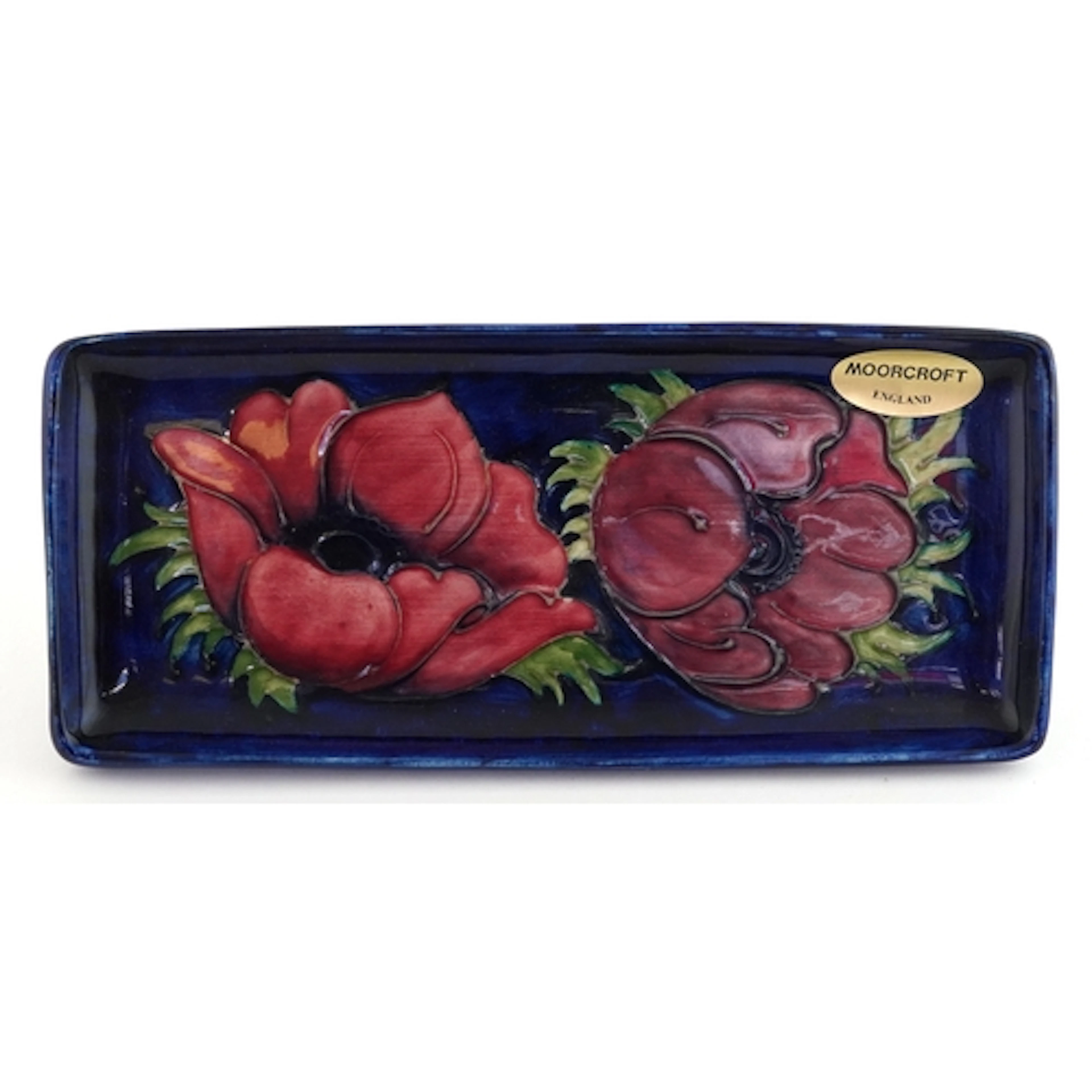Moorcroft Anemone pattern pottery dish, 21cm wide.