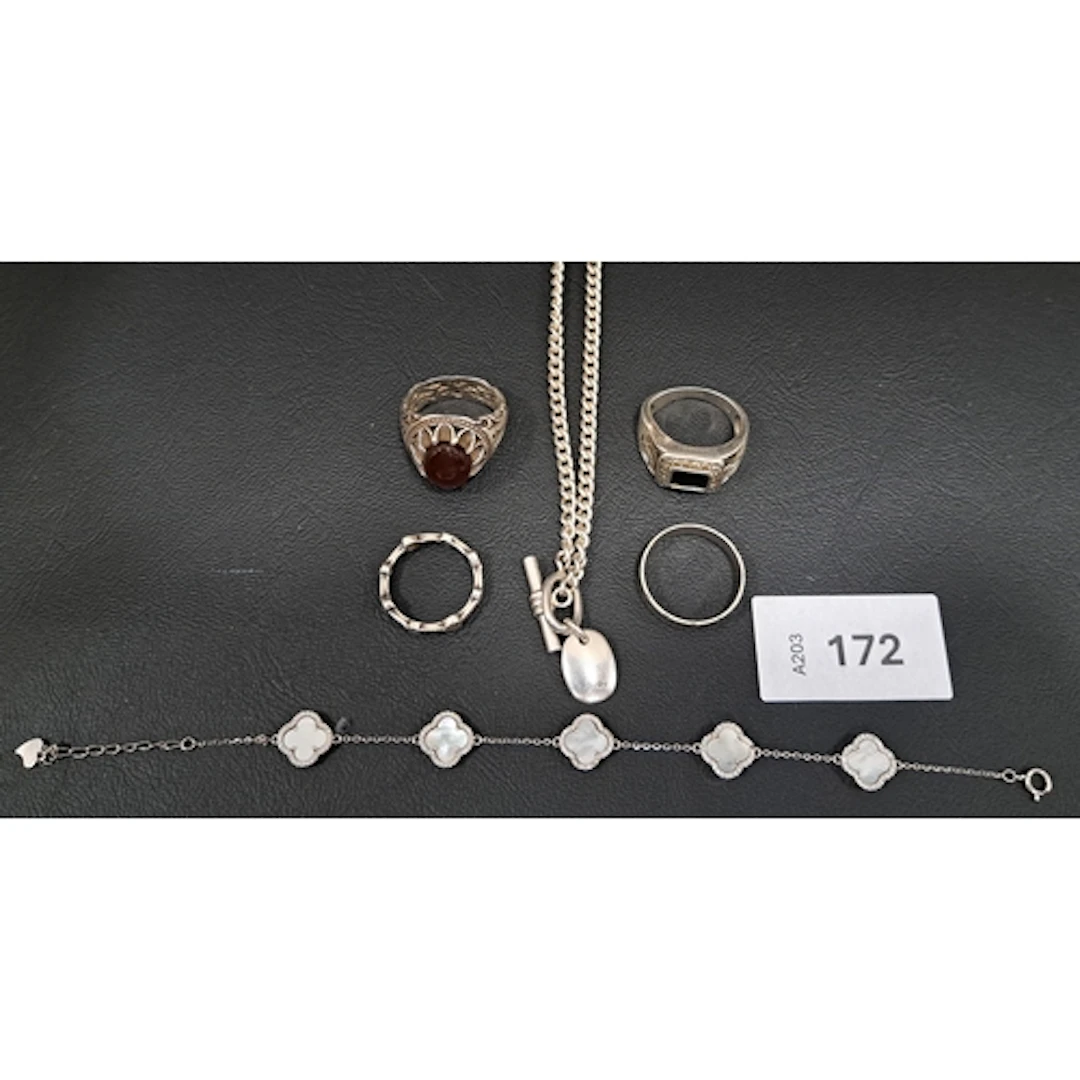 SIX PIECES OF SILVER JEWELLERY comprising a silver neck chai...