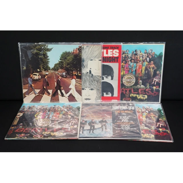 Vinyl - 7 The Beatles US 1st pressing LP’s to include: Abbey...