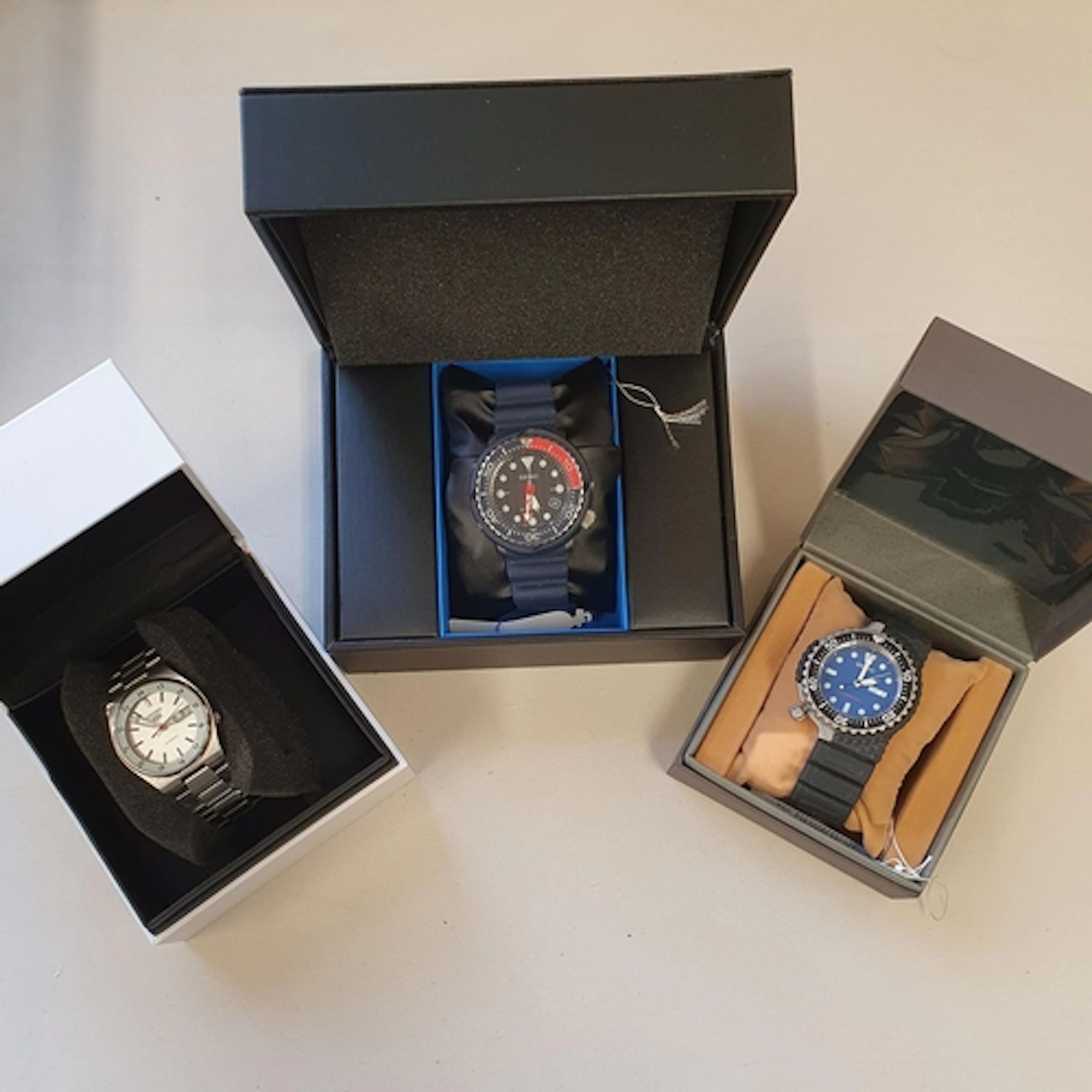 A Seiko 5 Automatic Railway Wristwatch, a Seiko Prospex Dive...