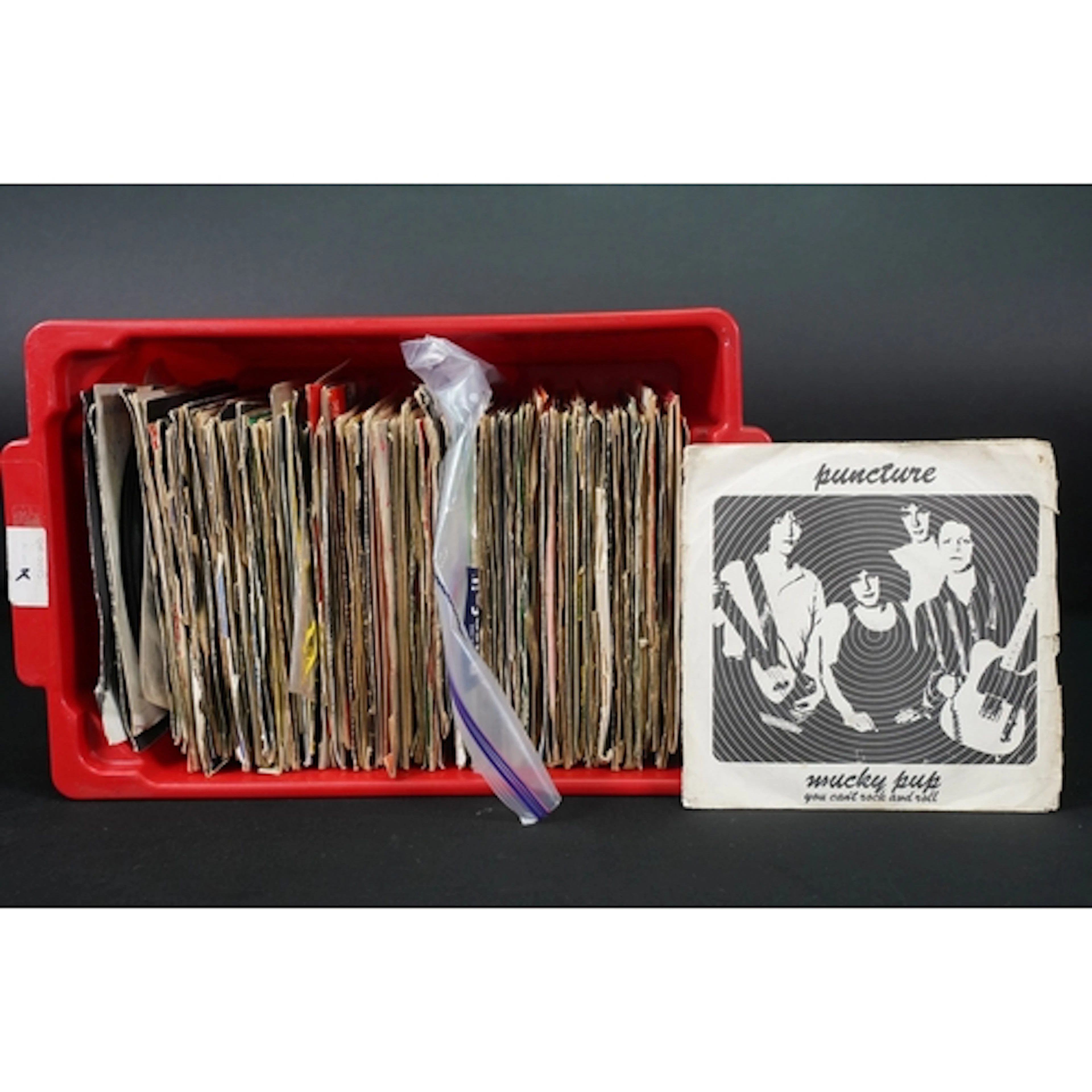 Vinyl - Over 150 Punk & New Wave 7" singles to include The J...
