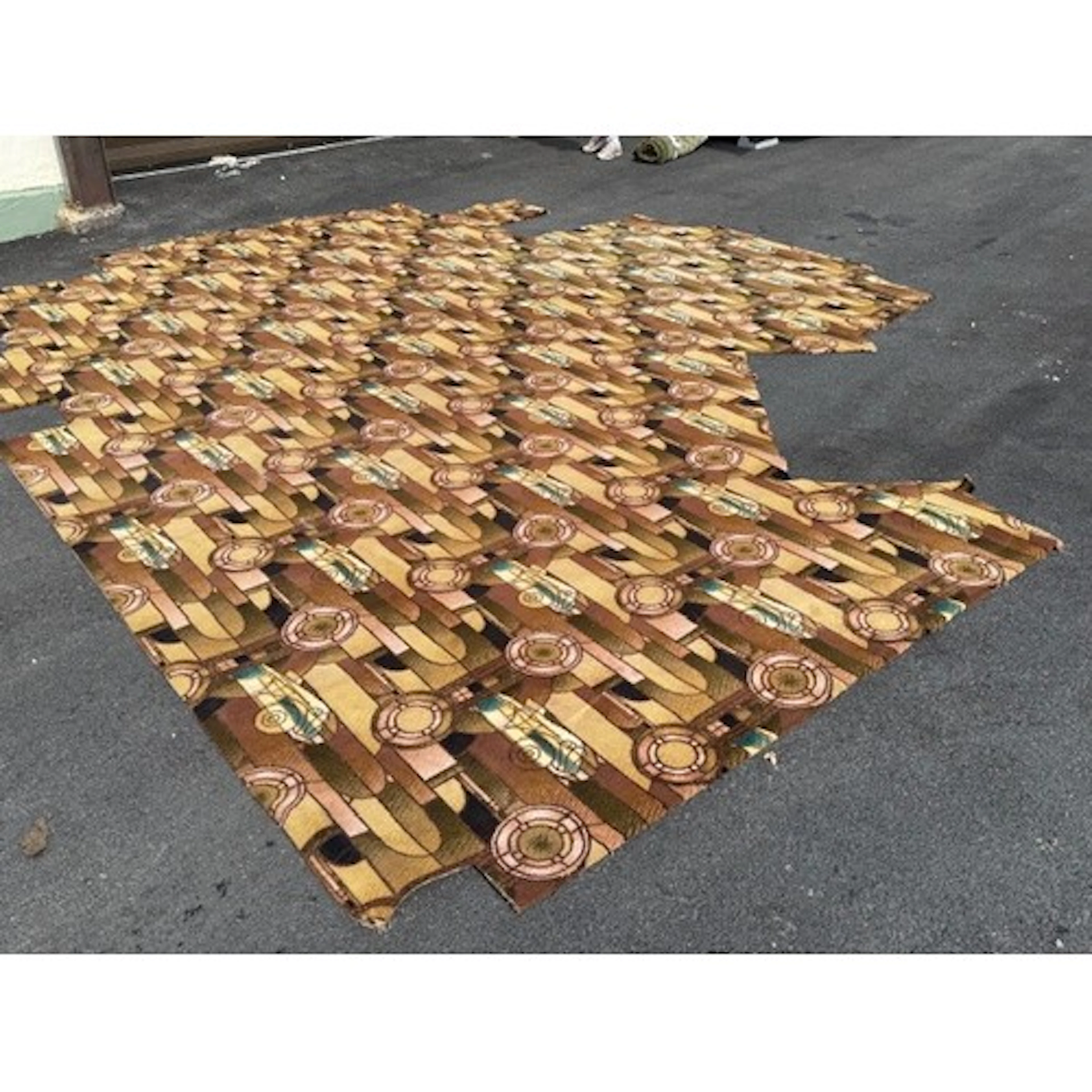 Art deco style Wilton carpet, having geometric shapes in bro...