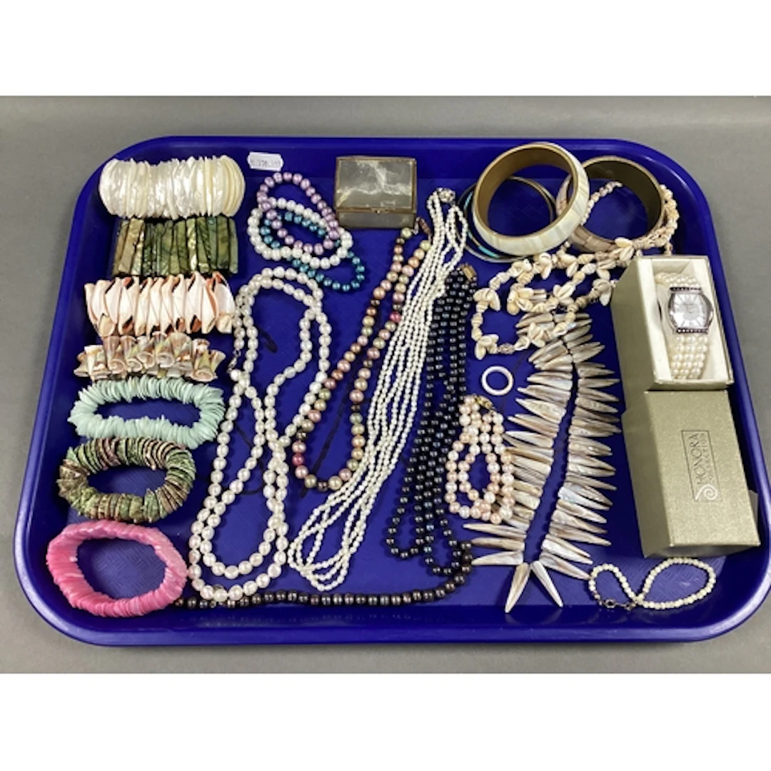 A Collection of Pearl and Shell Bead Jewellery, including a ...