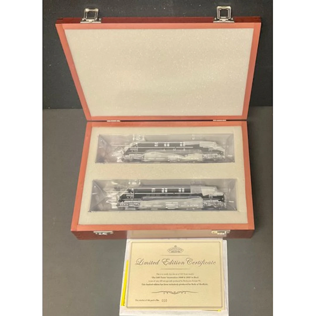 Bachmann Branch-Line - 'The LMS Twins', 00 Gauge 10000 & 100...