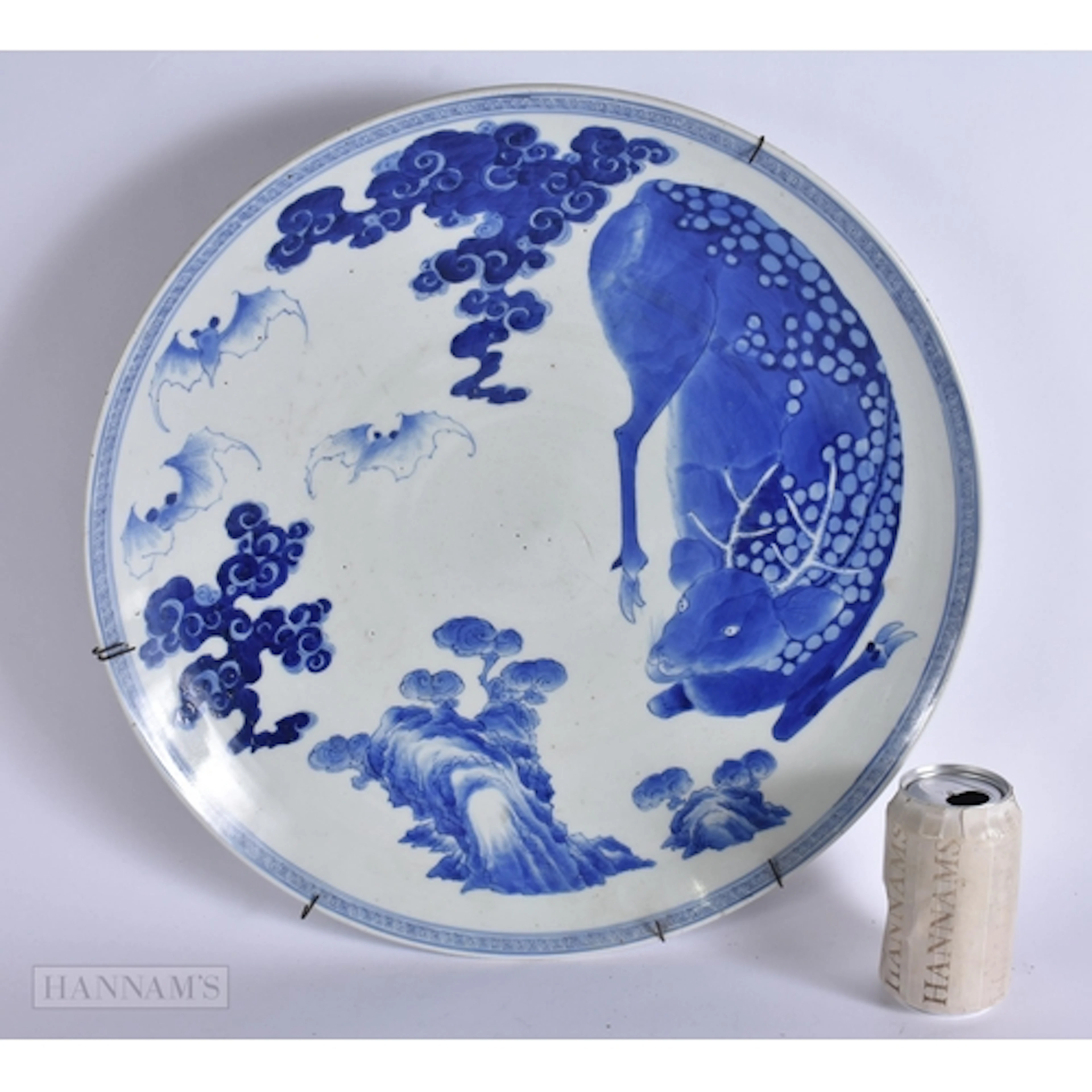 A LARGE 19TH CENTURY JAPANESE MEIJI PERIOD BLUE AND WHITE PO...