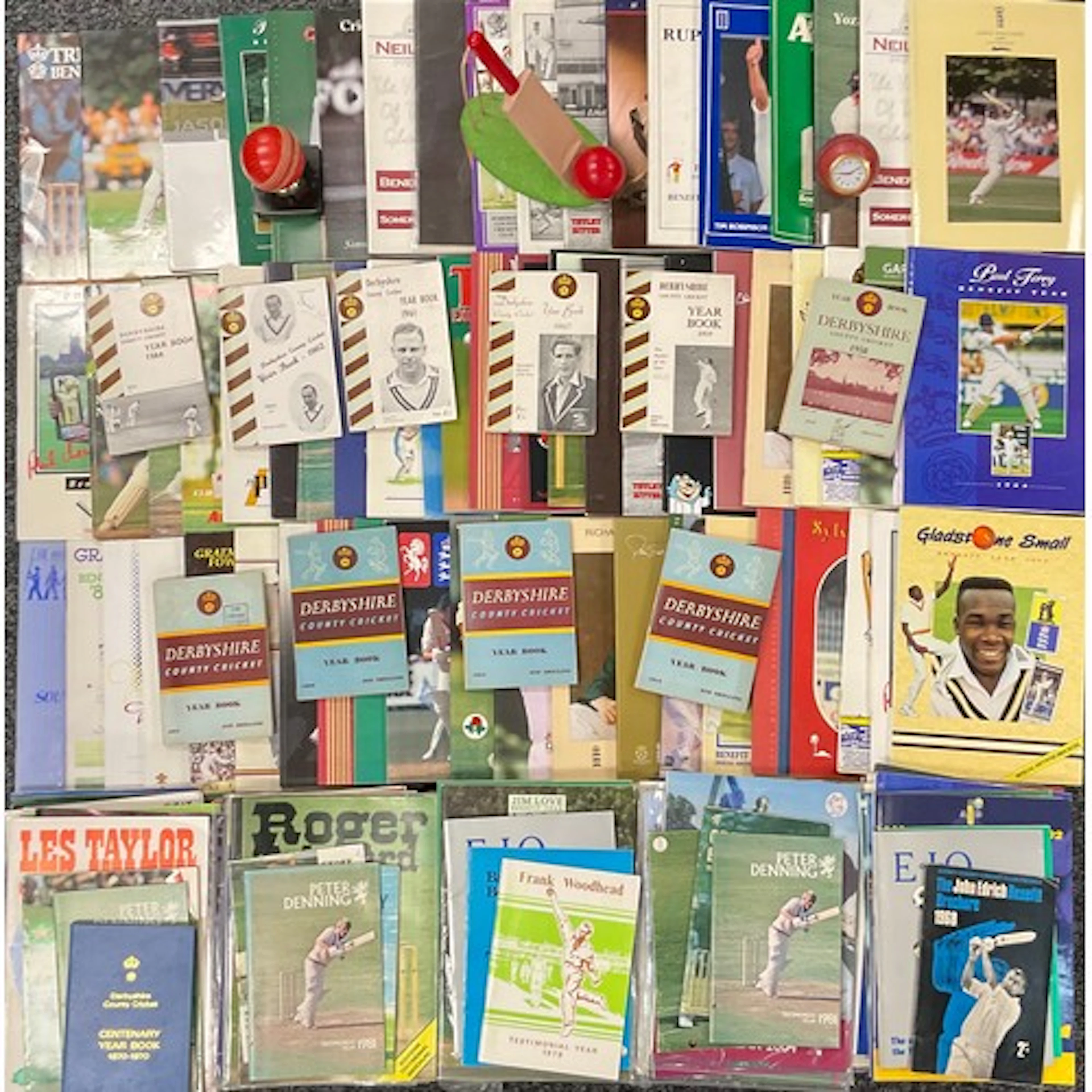 Cricket - a collection of autographed, signed and unsigned t...