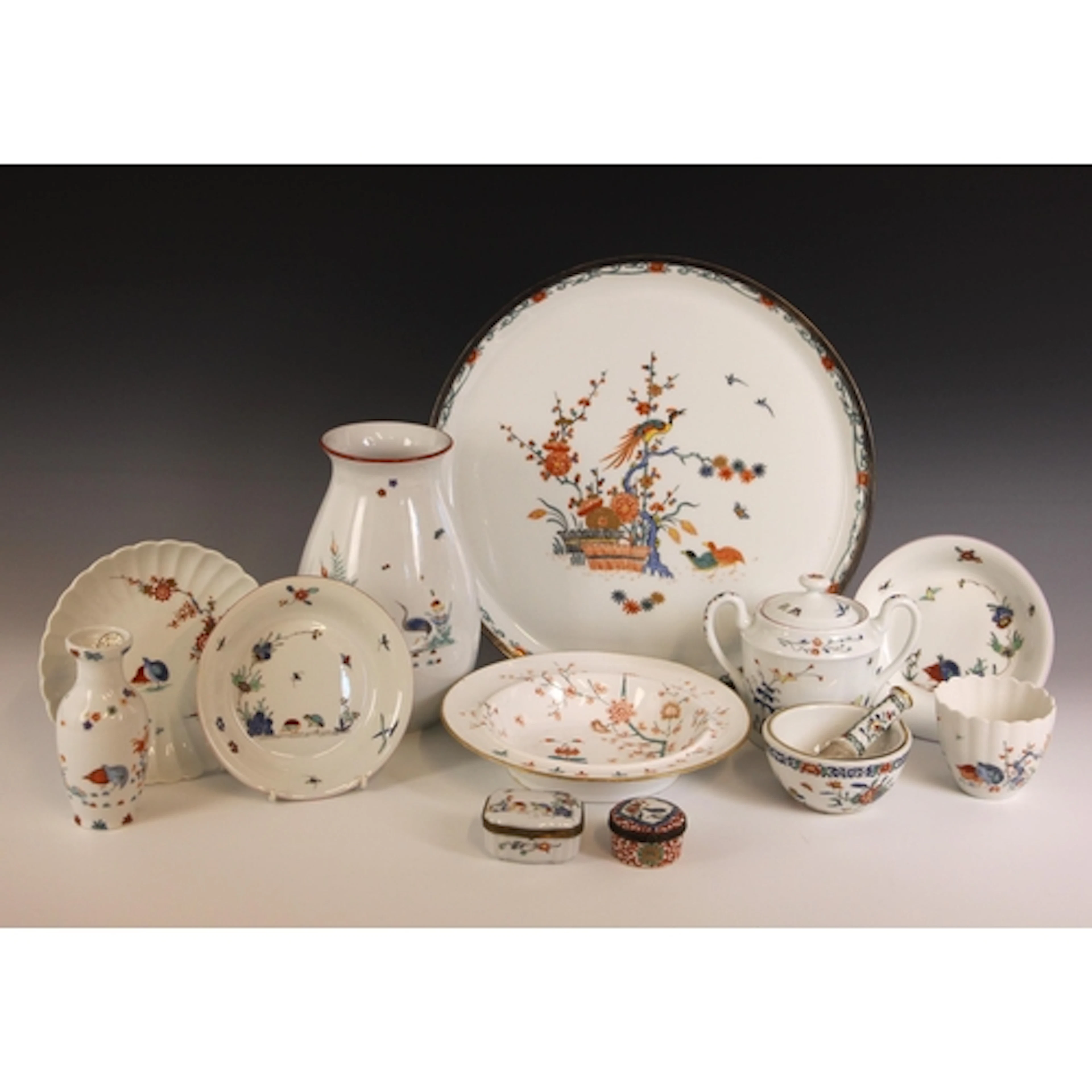 A selection of French porcelain in the manner of Chantilly b...