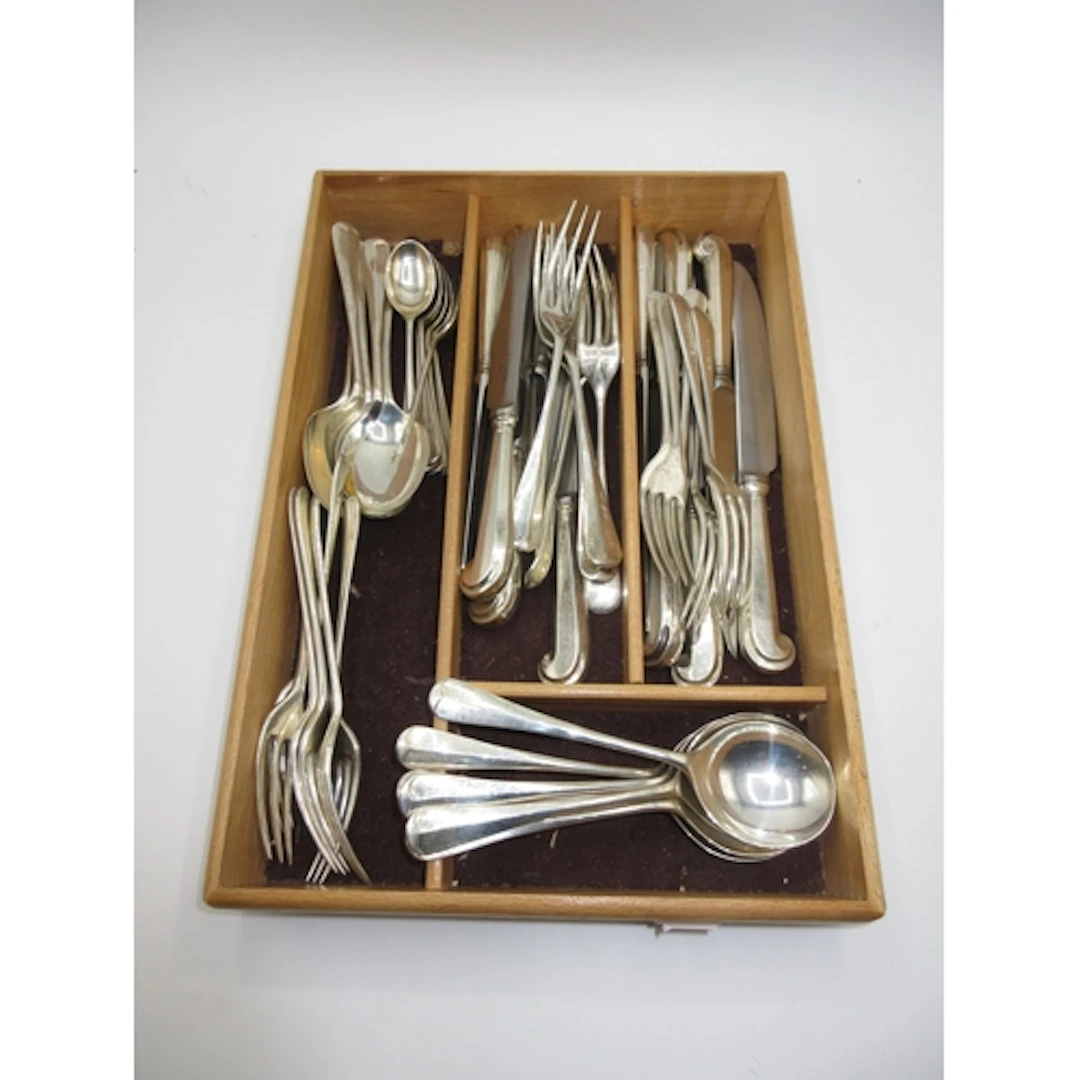 Silver Suite of 6 Place Setting Rat Tail Cutlery with Pistol...