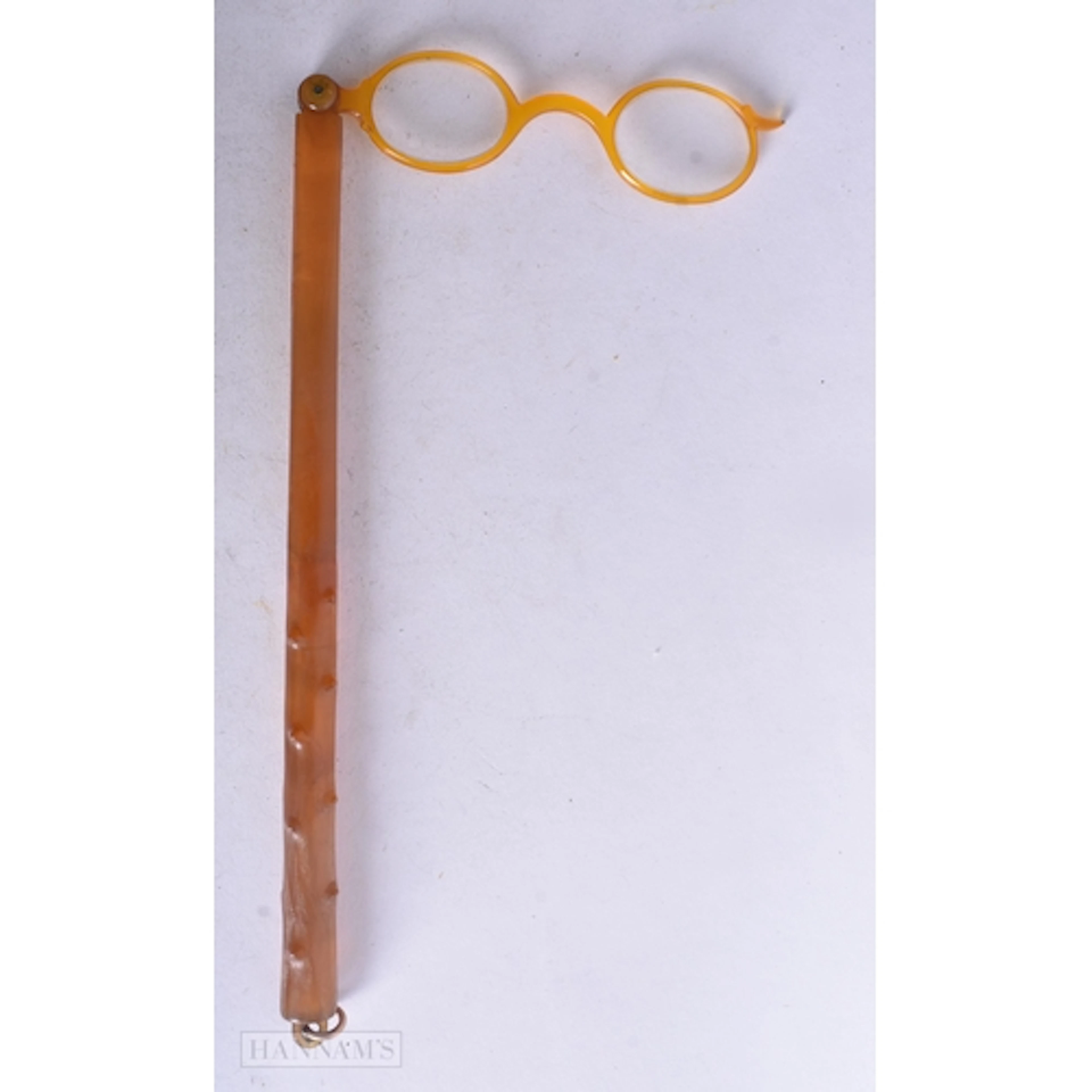 A PAIR OF ANTIQUE HORN LORGNETTES. 22 cm x 12 cm.
