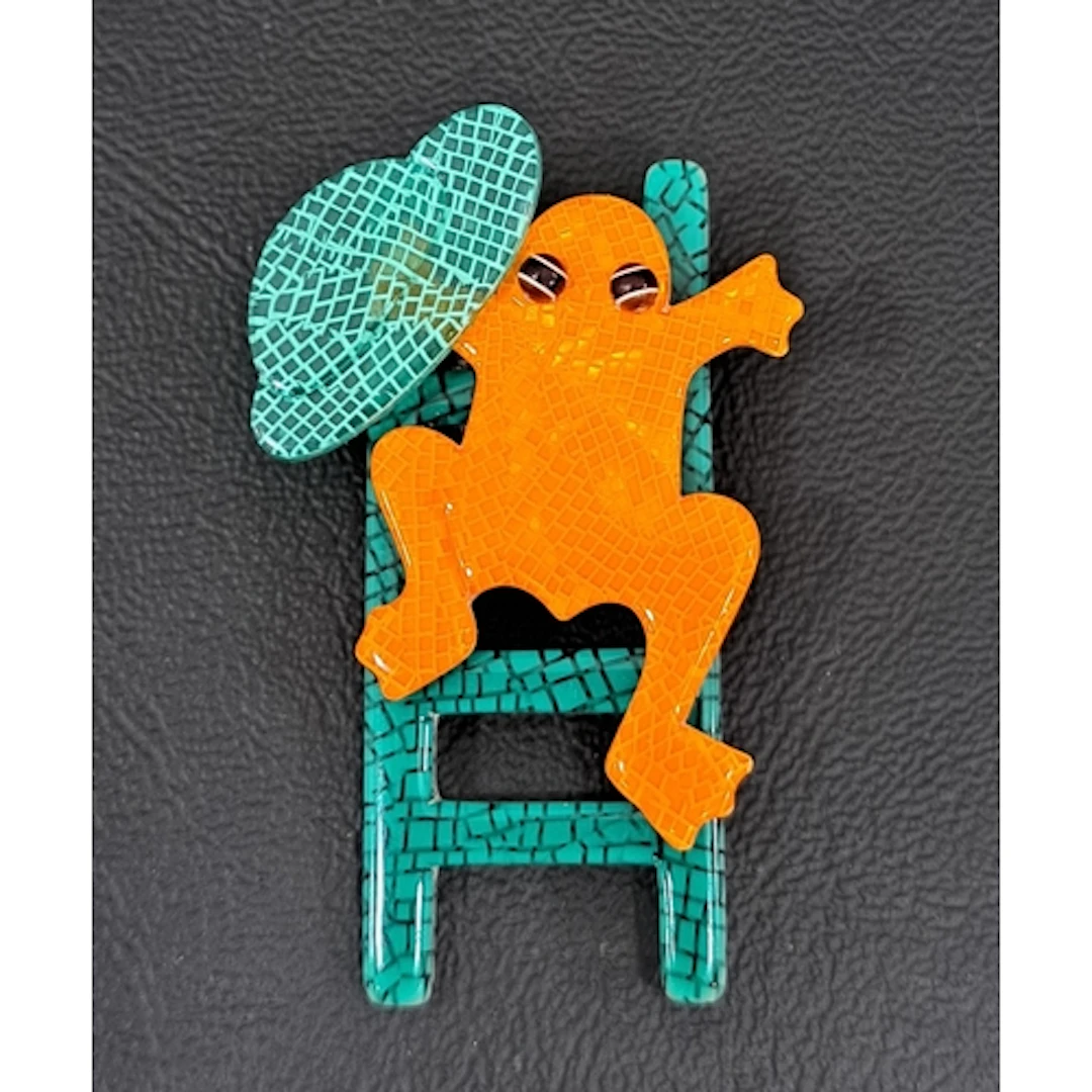 LEA STEIN FROG BROOCH the orange frog holding a green lace e...