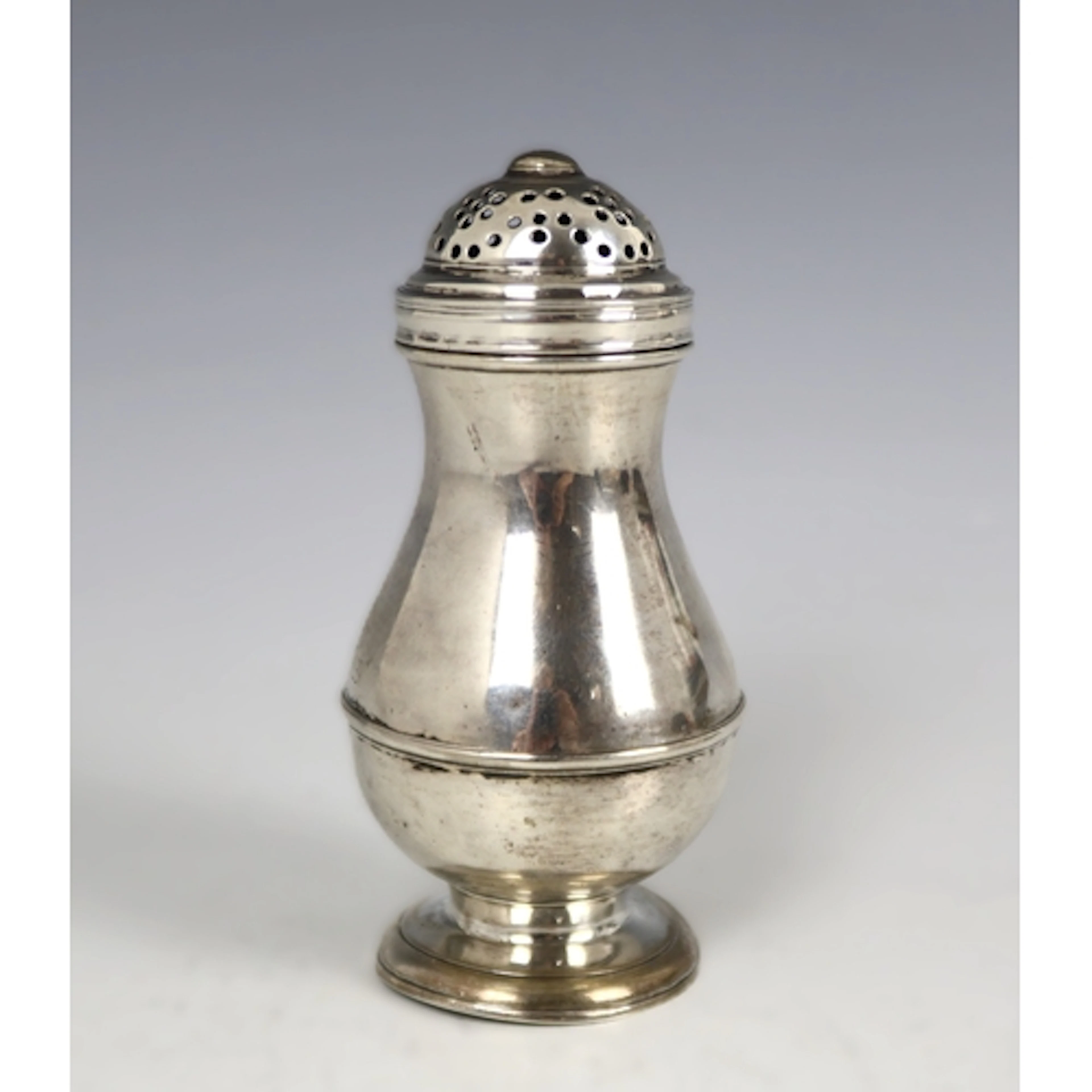 An 18th century silver pounce pot, London 1727, probably Jam...