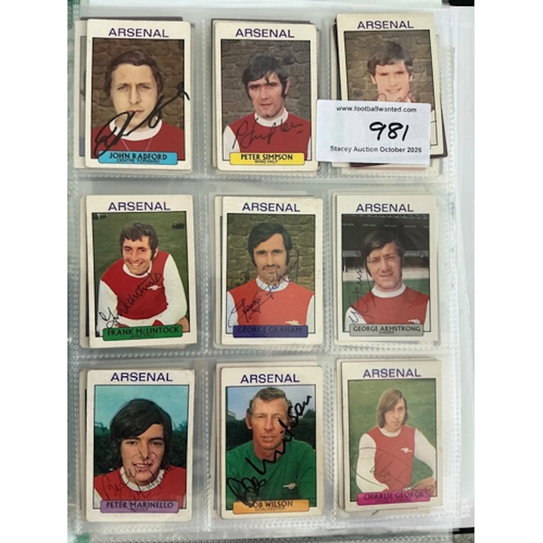 Arsenal 1971 Signed A+BC Football Cards: 11 signed double te...