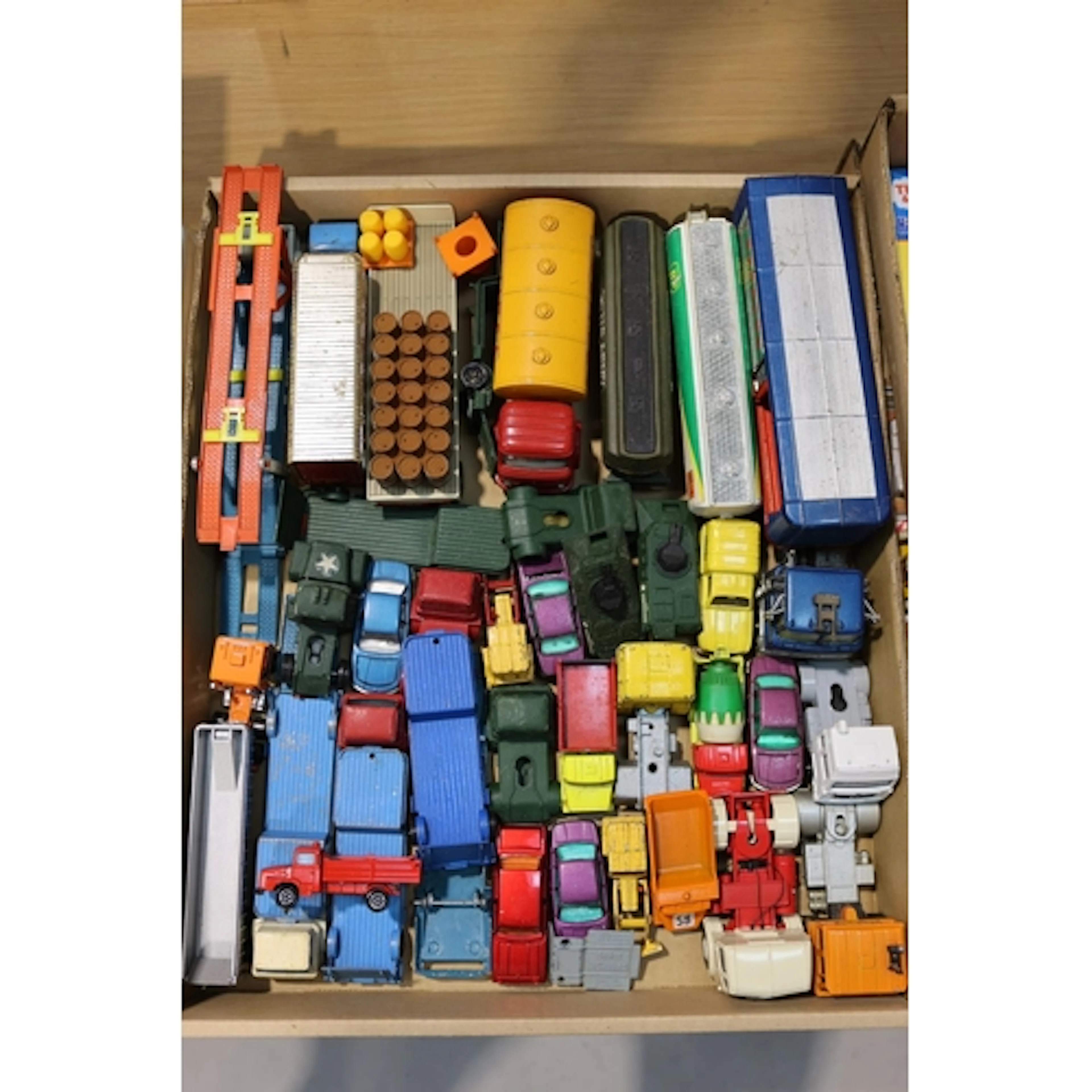Diecast commercial model vehicles to include Joel Campsa tan...