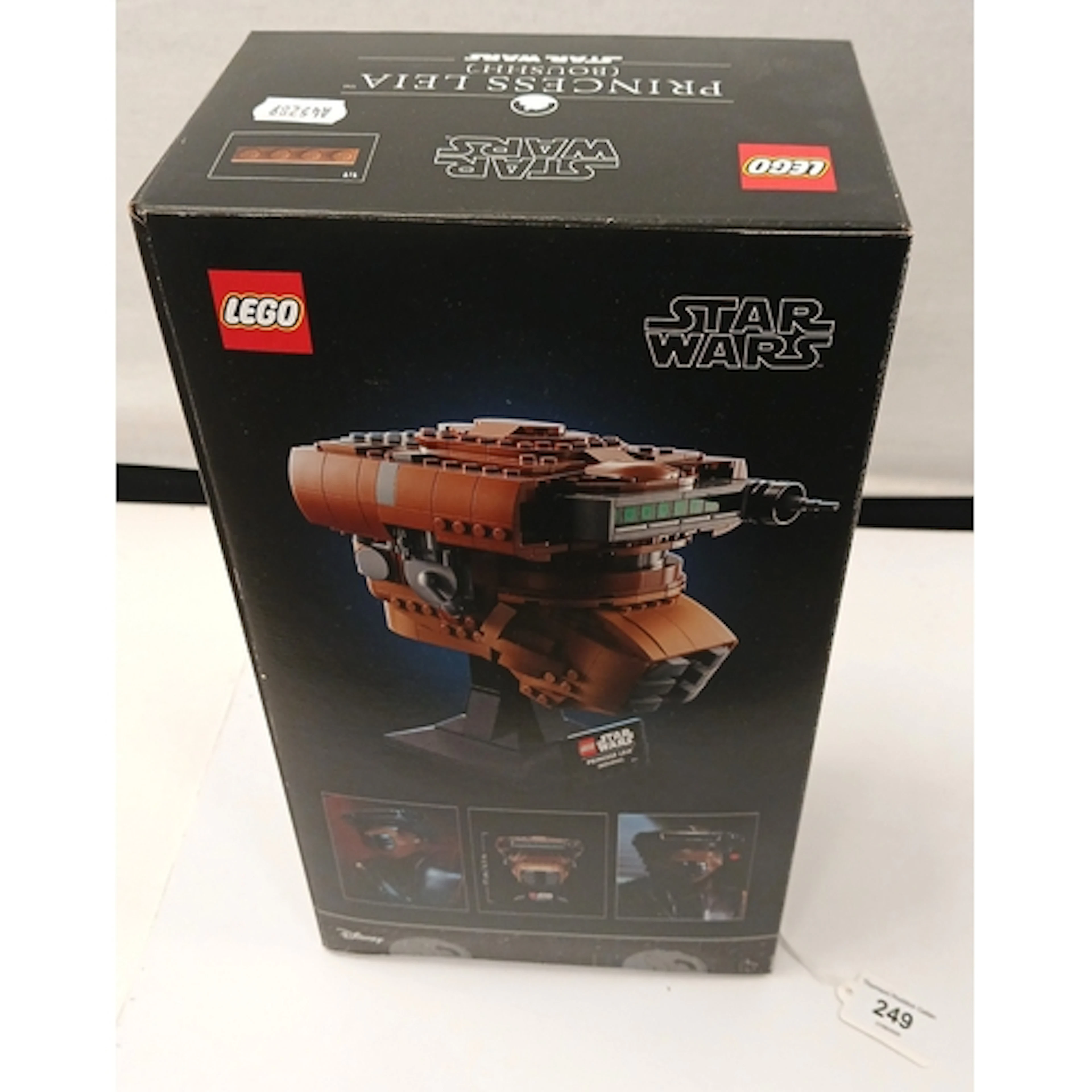 Lego Star Wars 'Princess Leia (Boushh)' in retired, mint con...