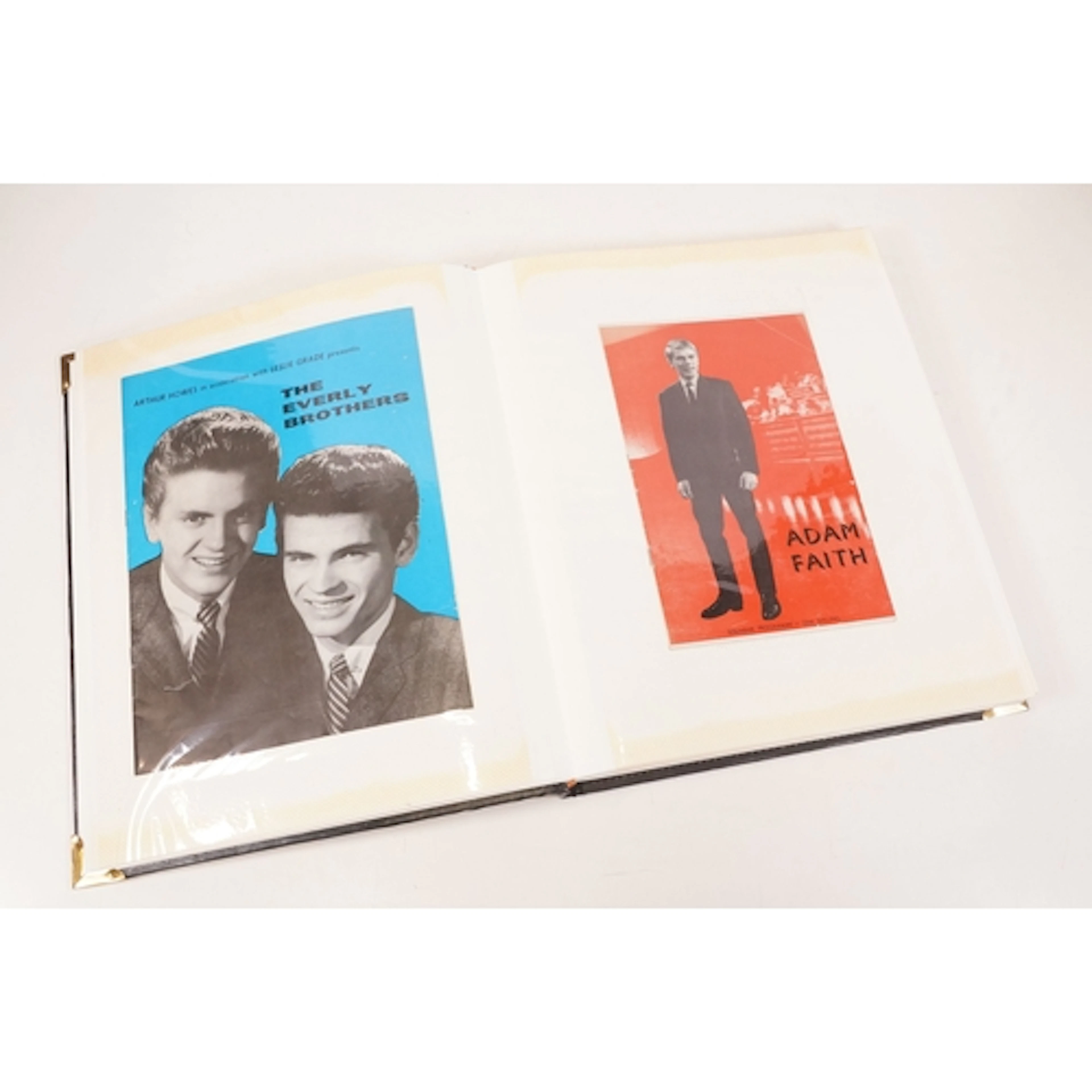 Music Memorabilia - A collection of 1960's onwards souvenir ...