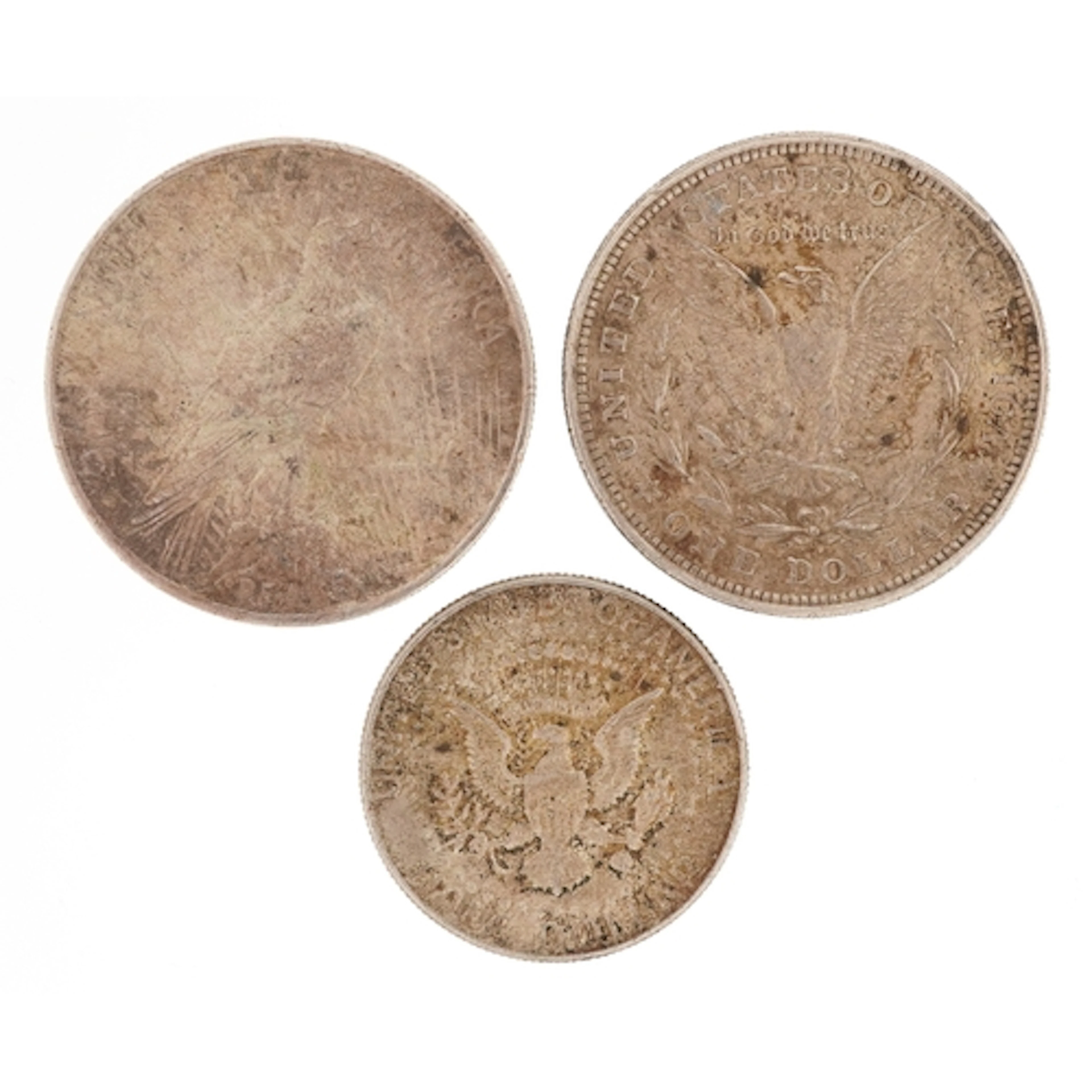 Three American silver coins comprising a 1921 Morgan silver ...