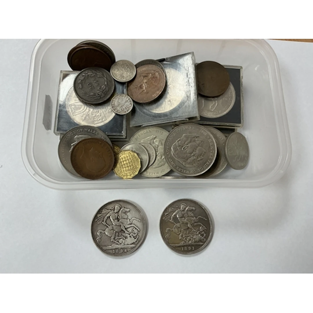 Two GB XIX Century Victoria Silver Crowns, 1891 and 1894, to...