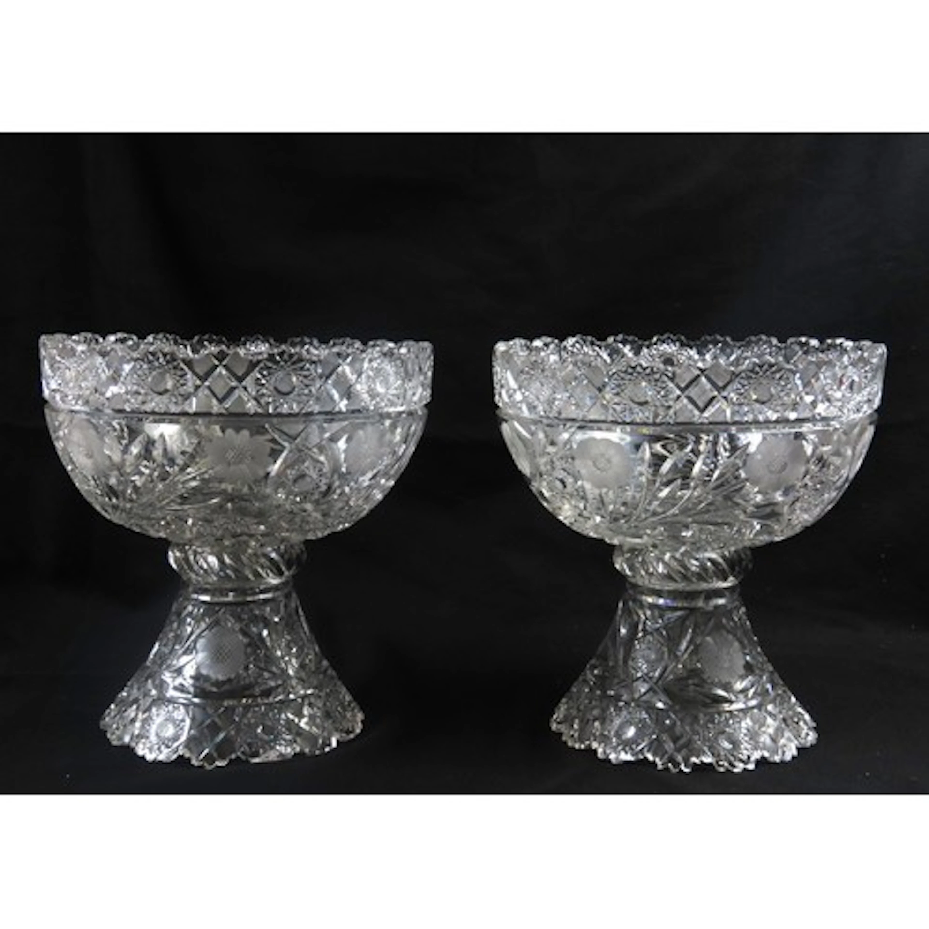 AN IMPRESSIVE PAIR OF VINTAGE CUT GLASS PUNCH BOWLS EARLY 20...