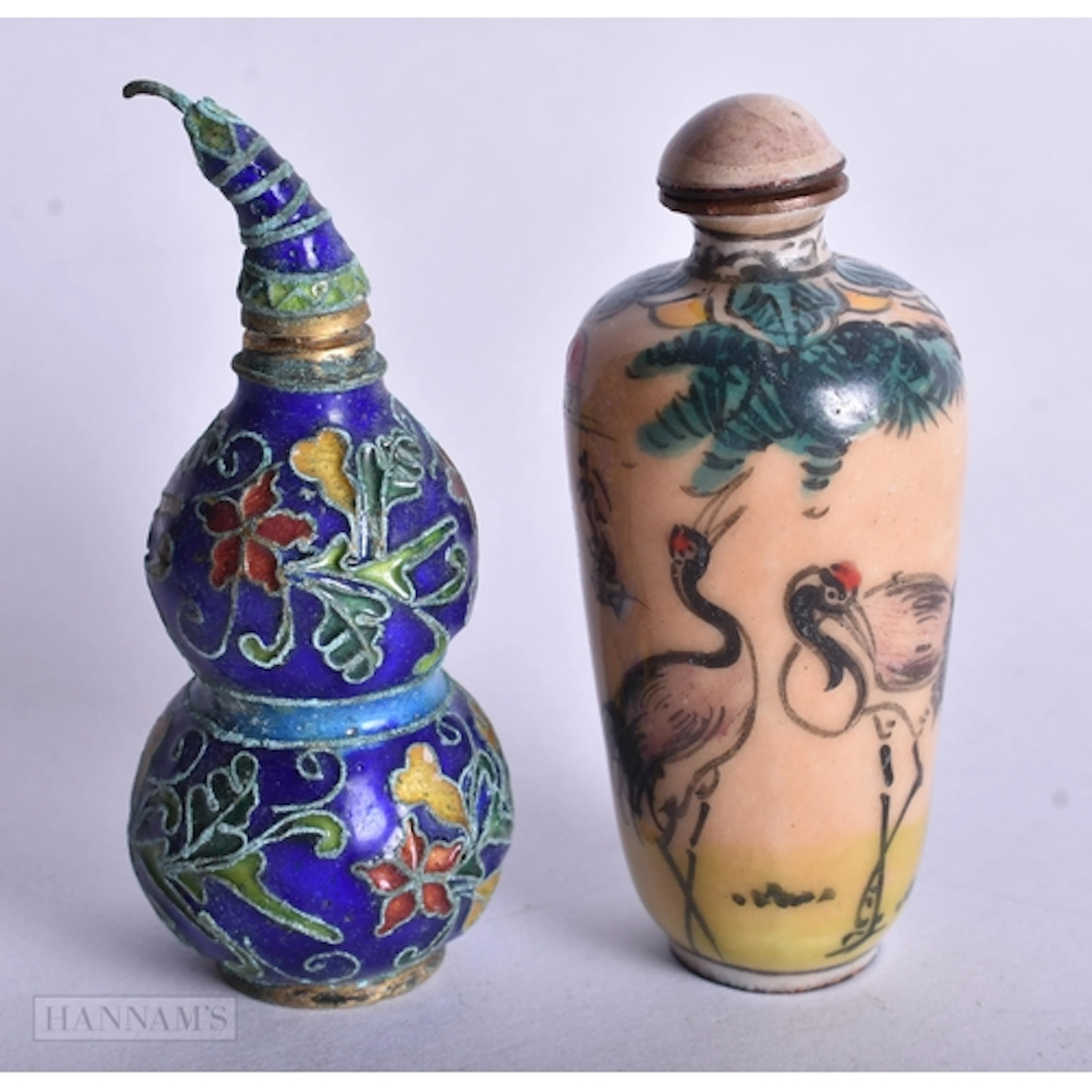 TWO CLOISONNE SNUFF BOTTLES. 6.5 X 3 CM (2)