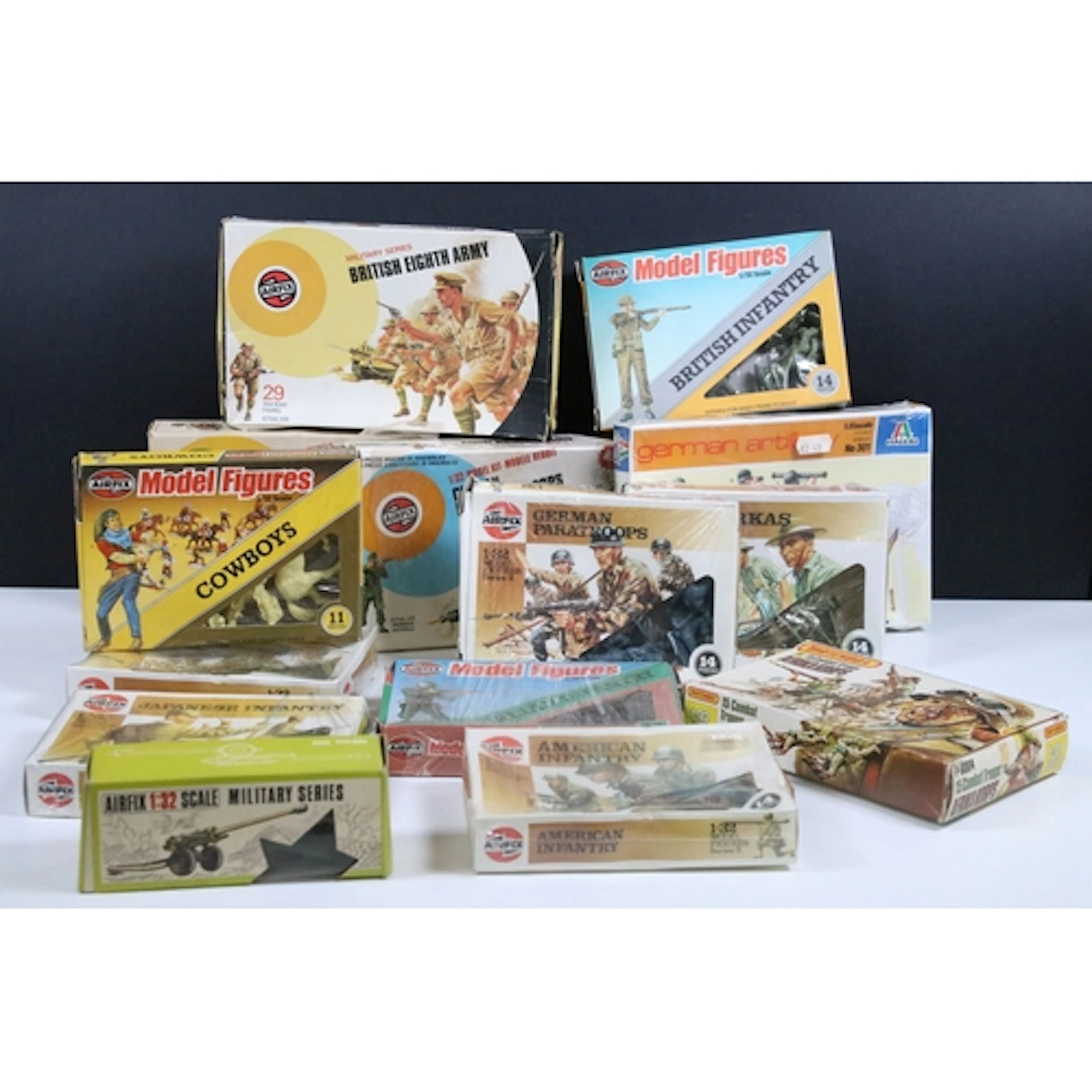 13 Boxed plastic model kits to include Airfix 1/32 Military ...
