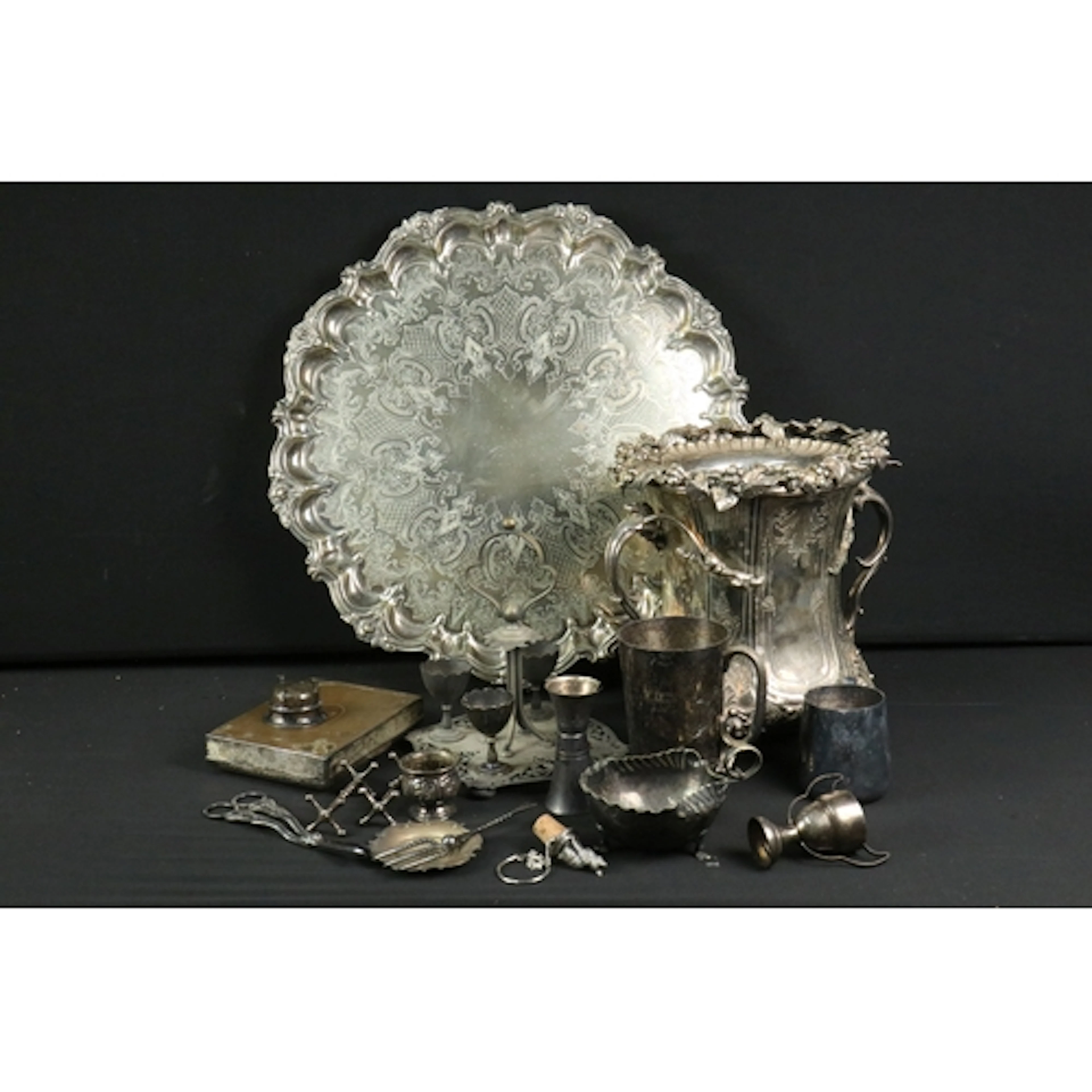 Collection of antique and later silver plate, to comprise a ...