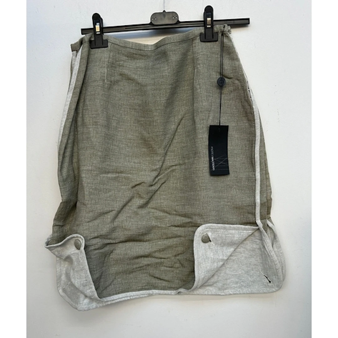 An Andrew Majtenyi, NWT, fold up skirt, size 12 RRP £95