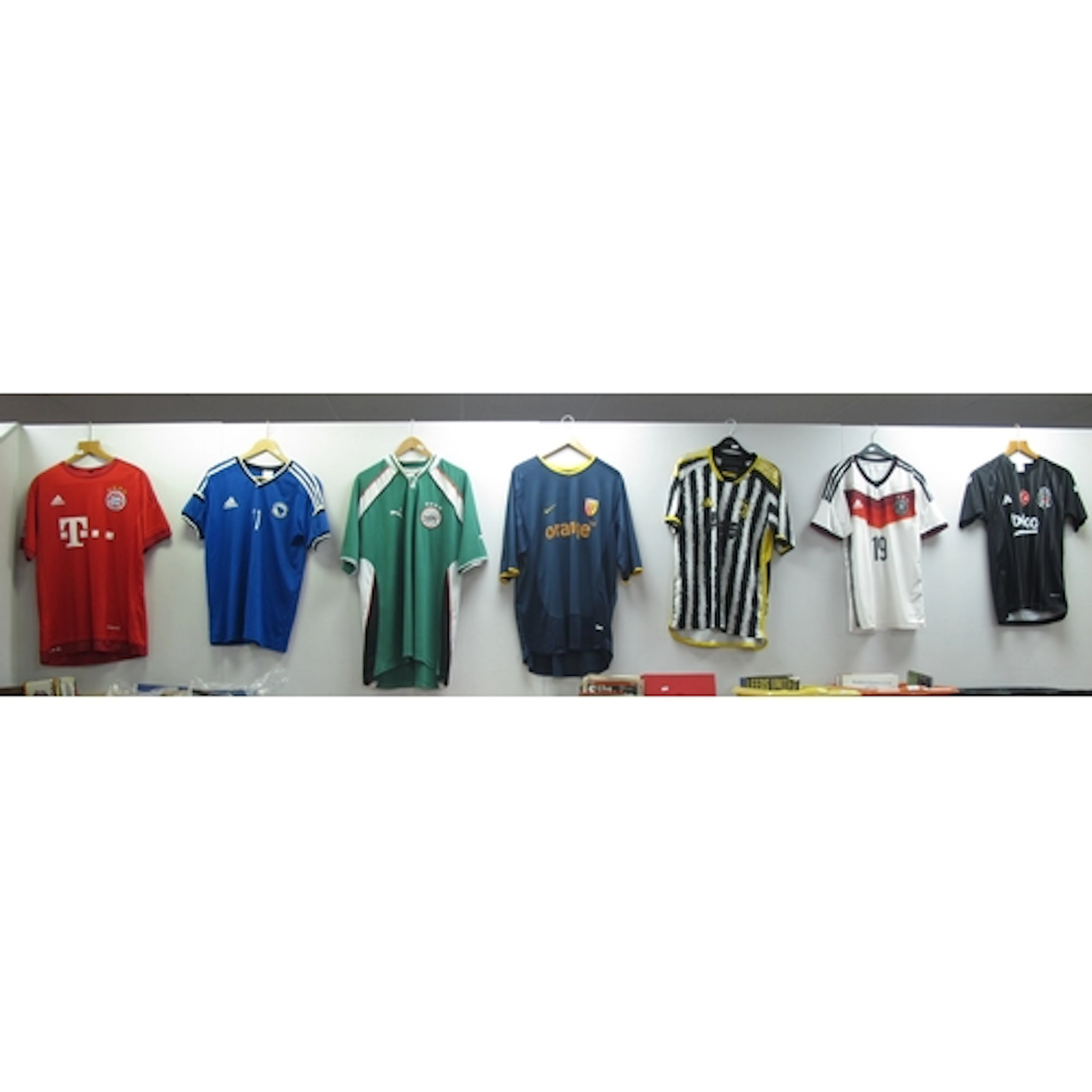 Replica football shirts - Egypt Puma Green size XXL. Lens Ni...