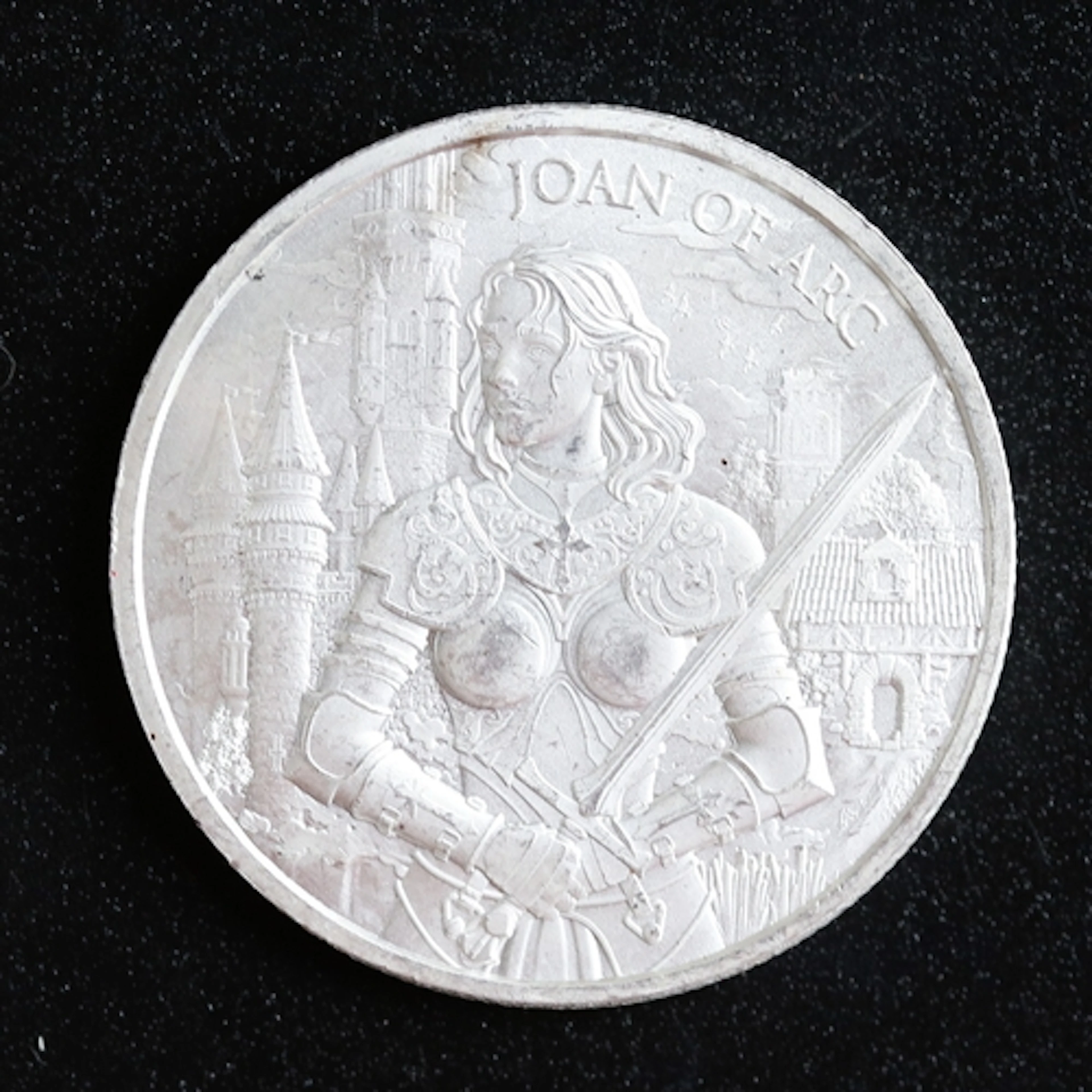 1 Ounce Fine 999.9 Silver Commemorative Coin 'Legendary Warr...