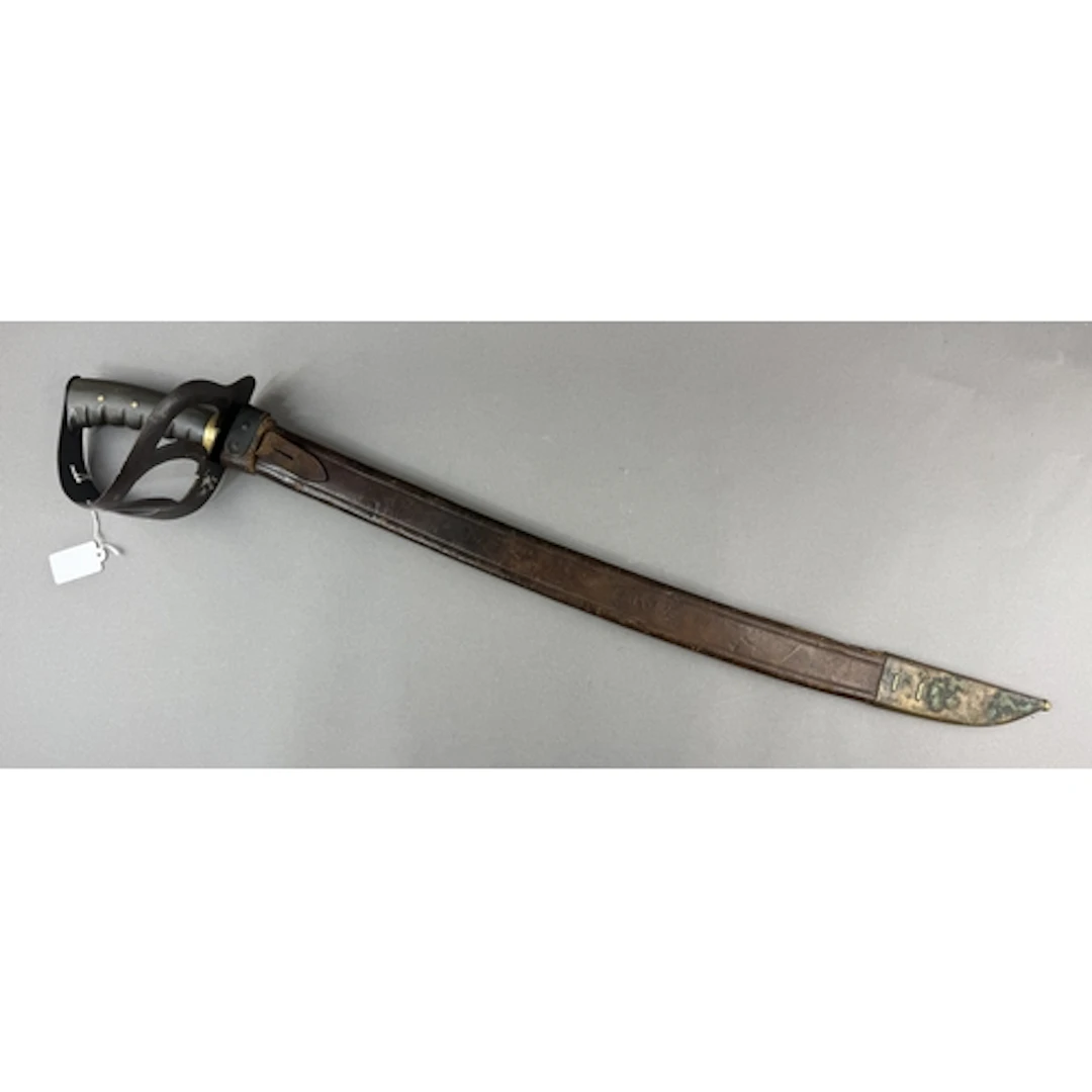 Militaria: a late 19th or early 20th century Dutch Klewang c...