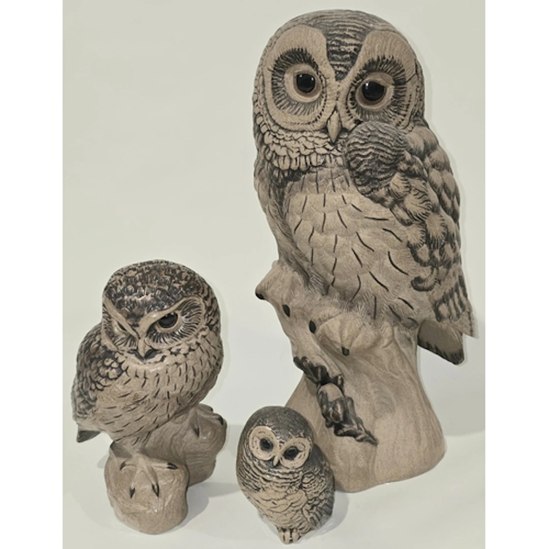 Poole Pottery stoneware set of graduated Owls modelled by Ba...