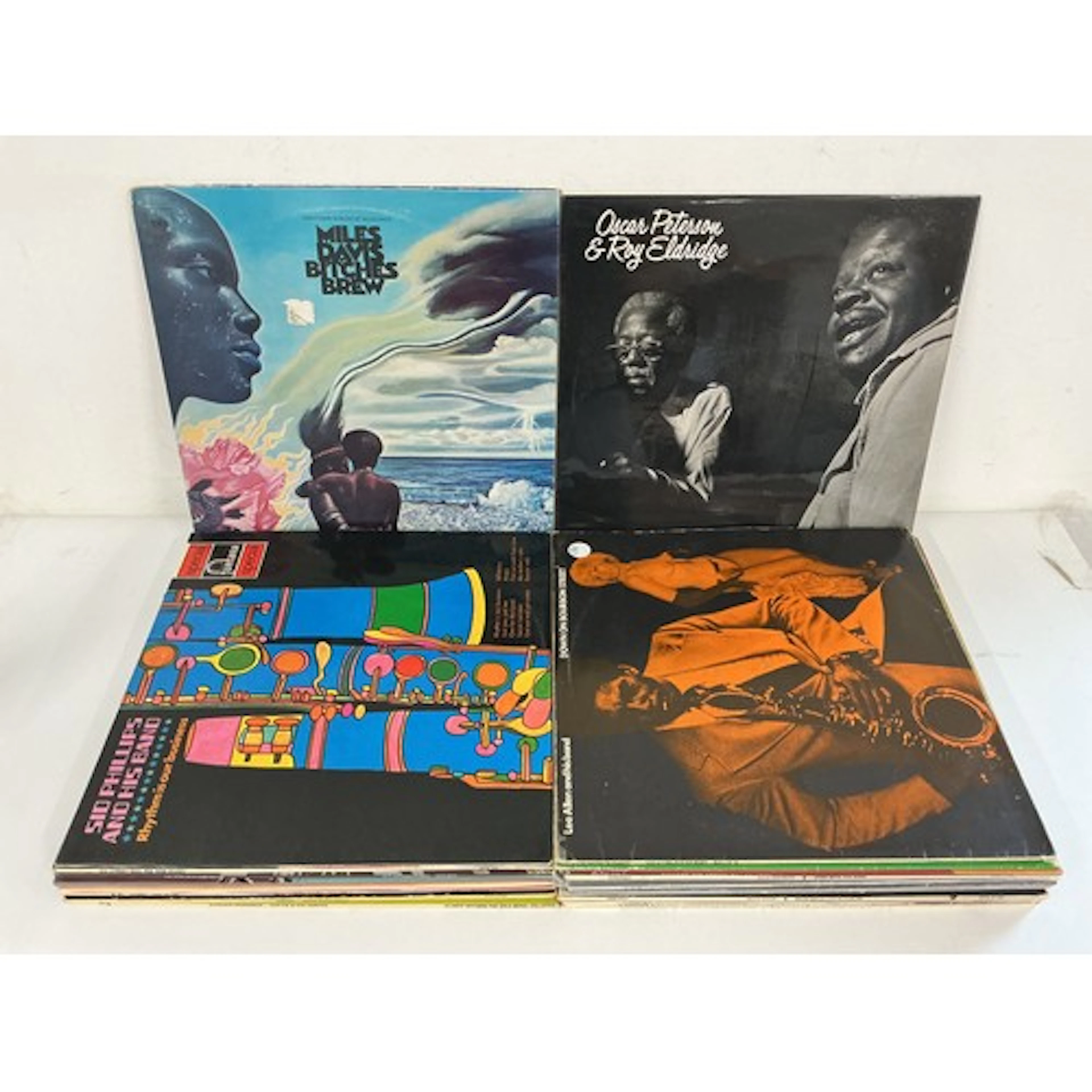 A collection of over 20 jazz LPs by various artists includin...