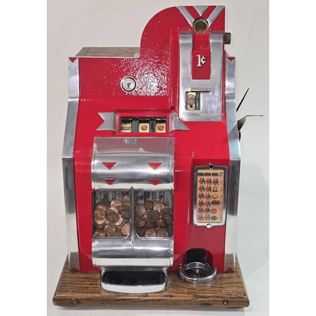 Vintage Mills QT Chevron front slot fruit arcade machine. In...