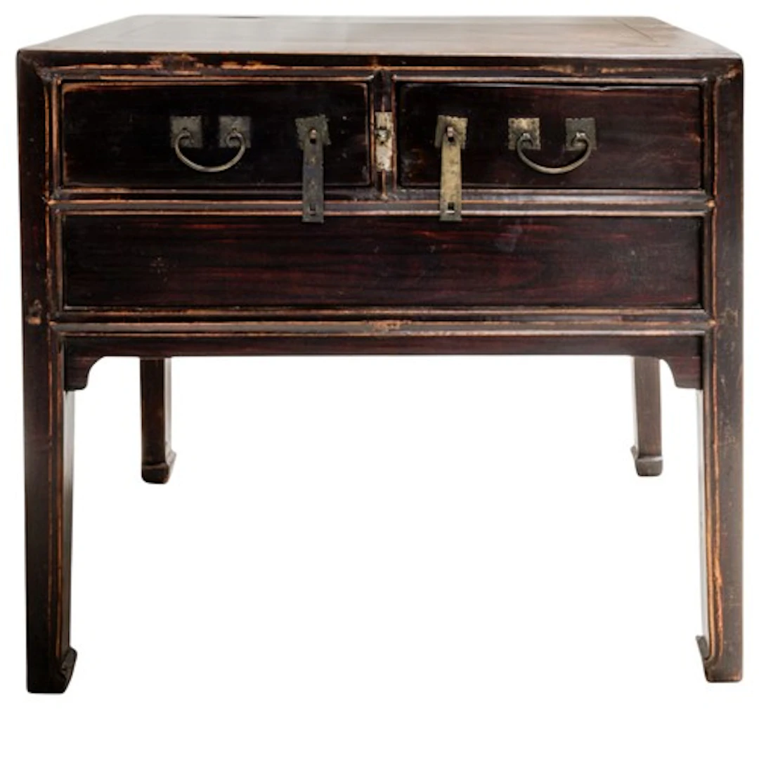 A CHINESE LACQUER SIDE TABLE Qing Dynasty 61.5cm x 94cm PRO...