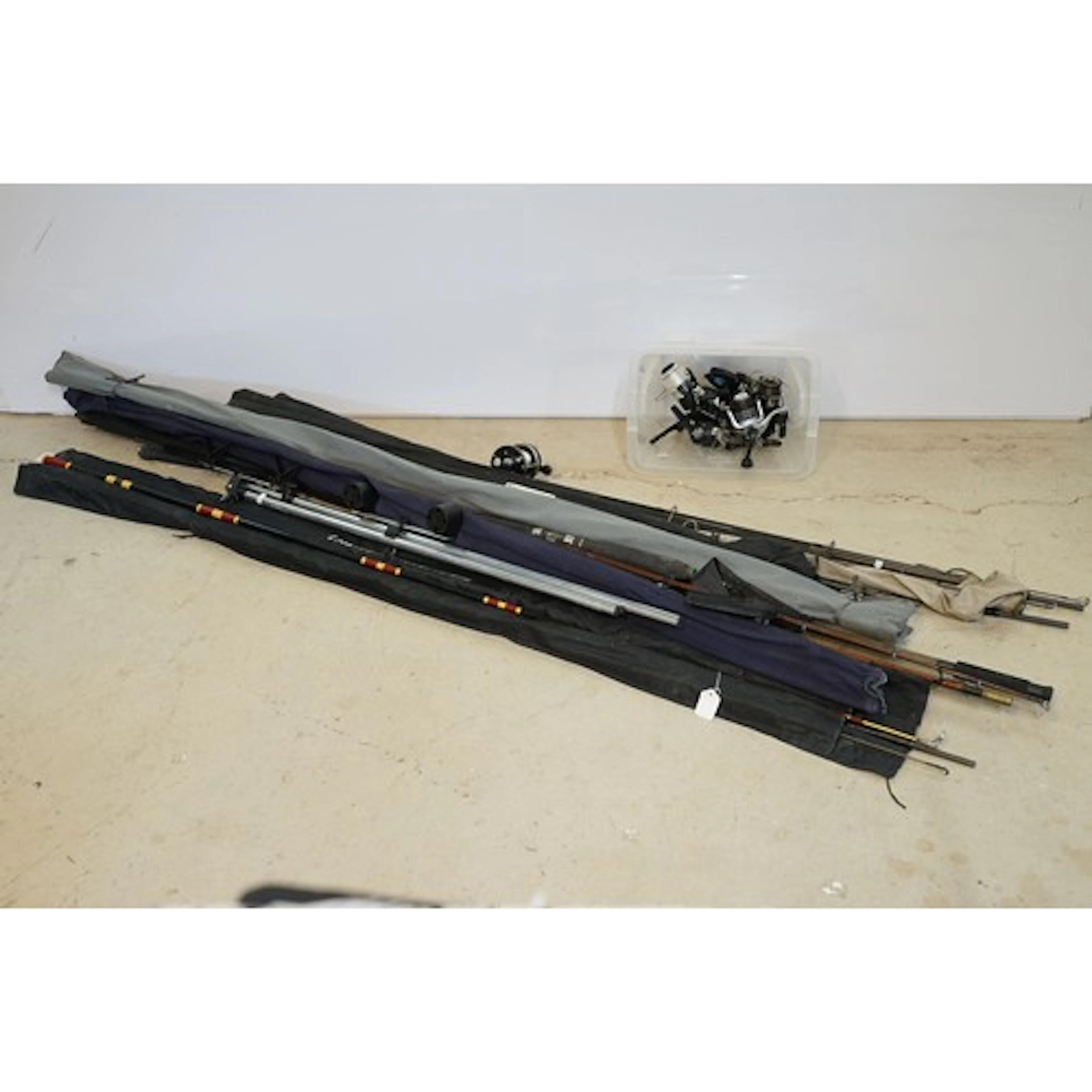 Quantity of fishing equipment to include Daiwa Carbon Vulcan...