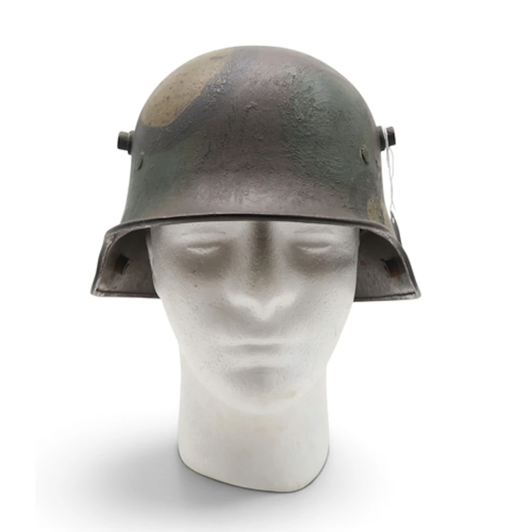 An interesting German WW1 MI6 camouflaged steel helmet or St...