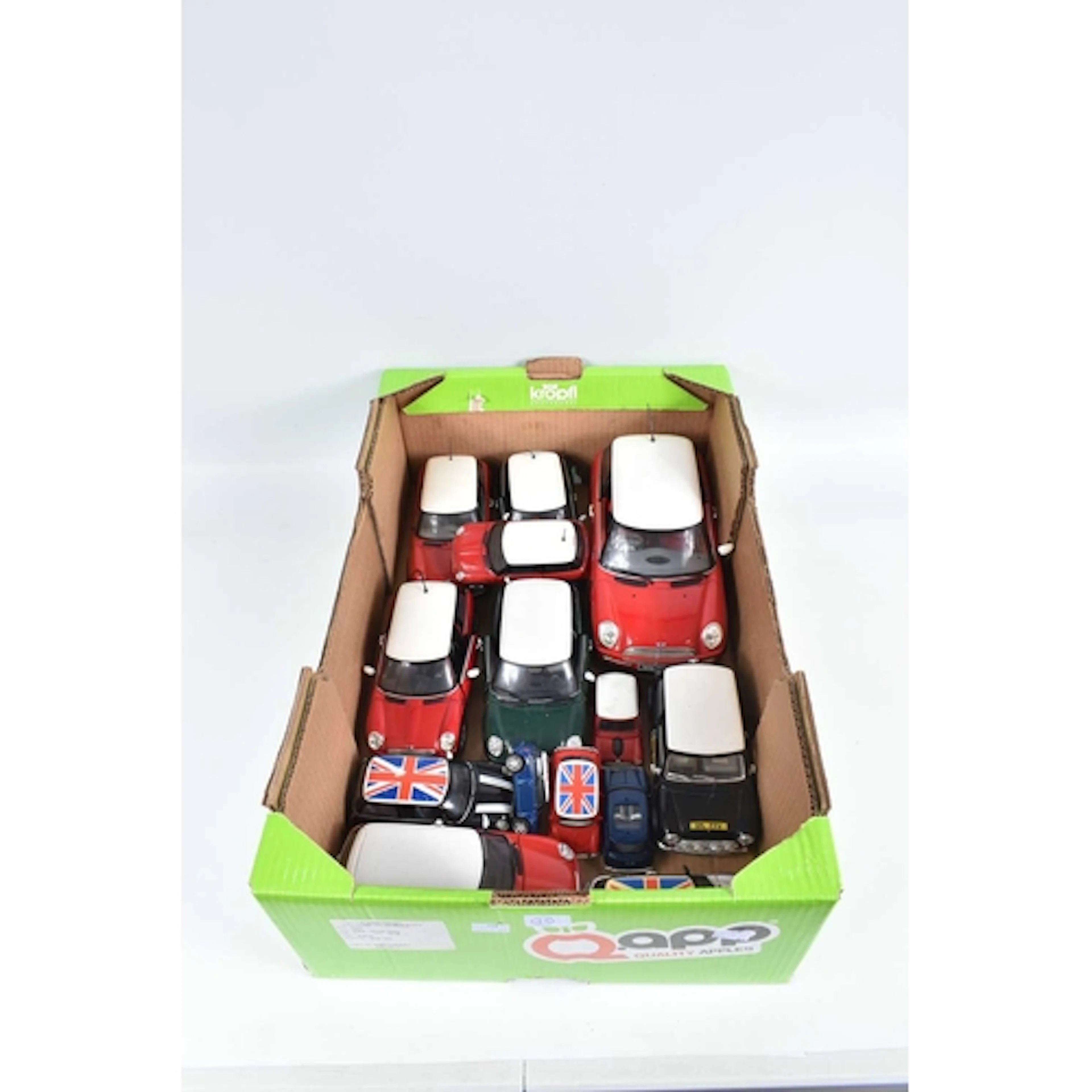 AN UNBOXED GROUP OF BBURAGO, MAISTO, REVELL AND SIMILAR MIN...