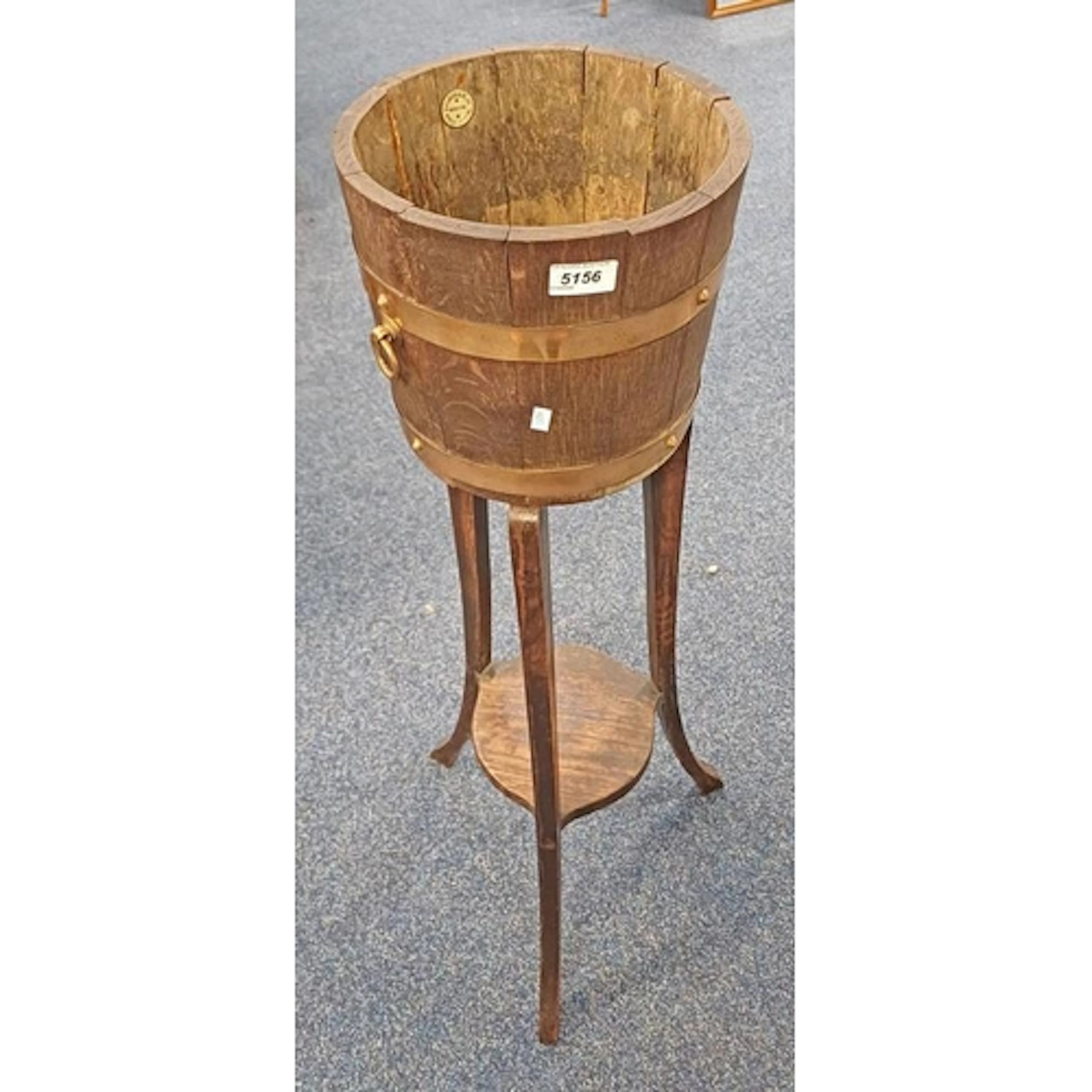 R LISTER & COMPANY LTD OAK BARREL PLANTER, 100CM TALL
