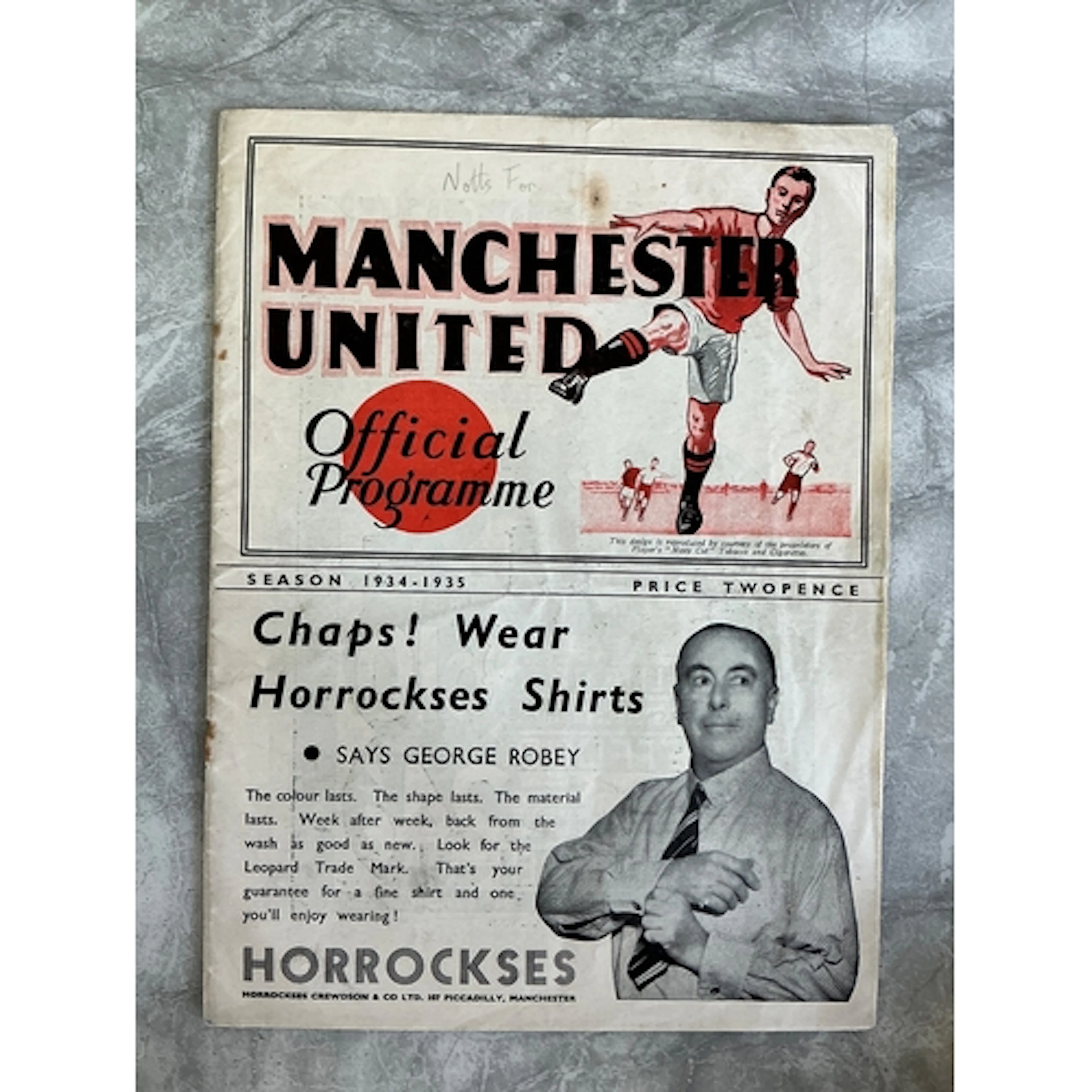 34/35 Manchester United v Nottingham Forest Football Program...
