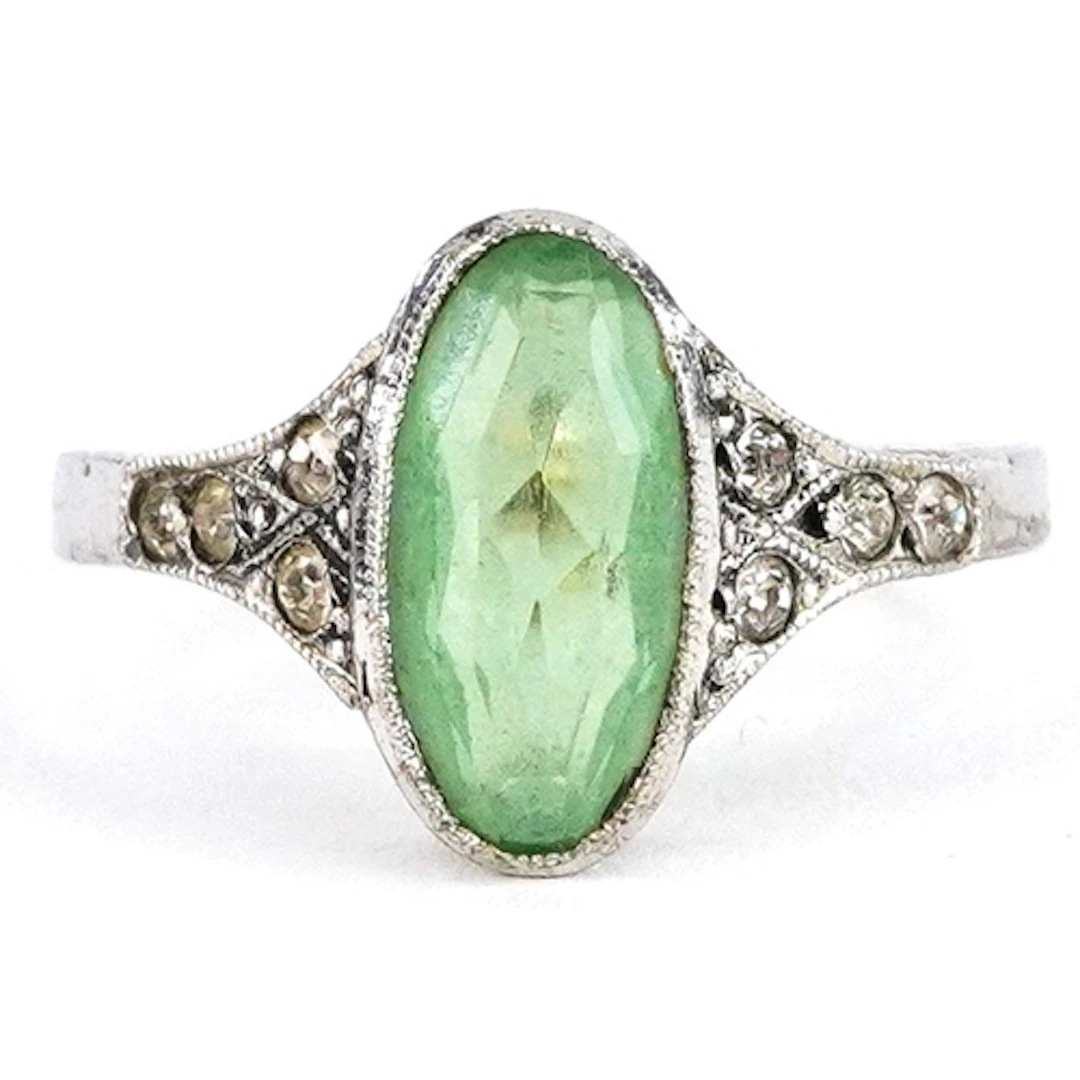 Antique 9ct gold and silver green and clear stone ring, size...