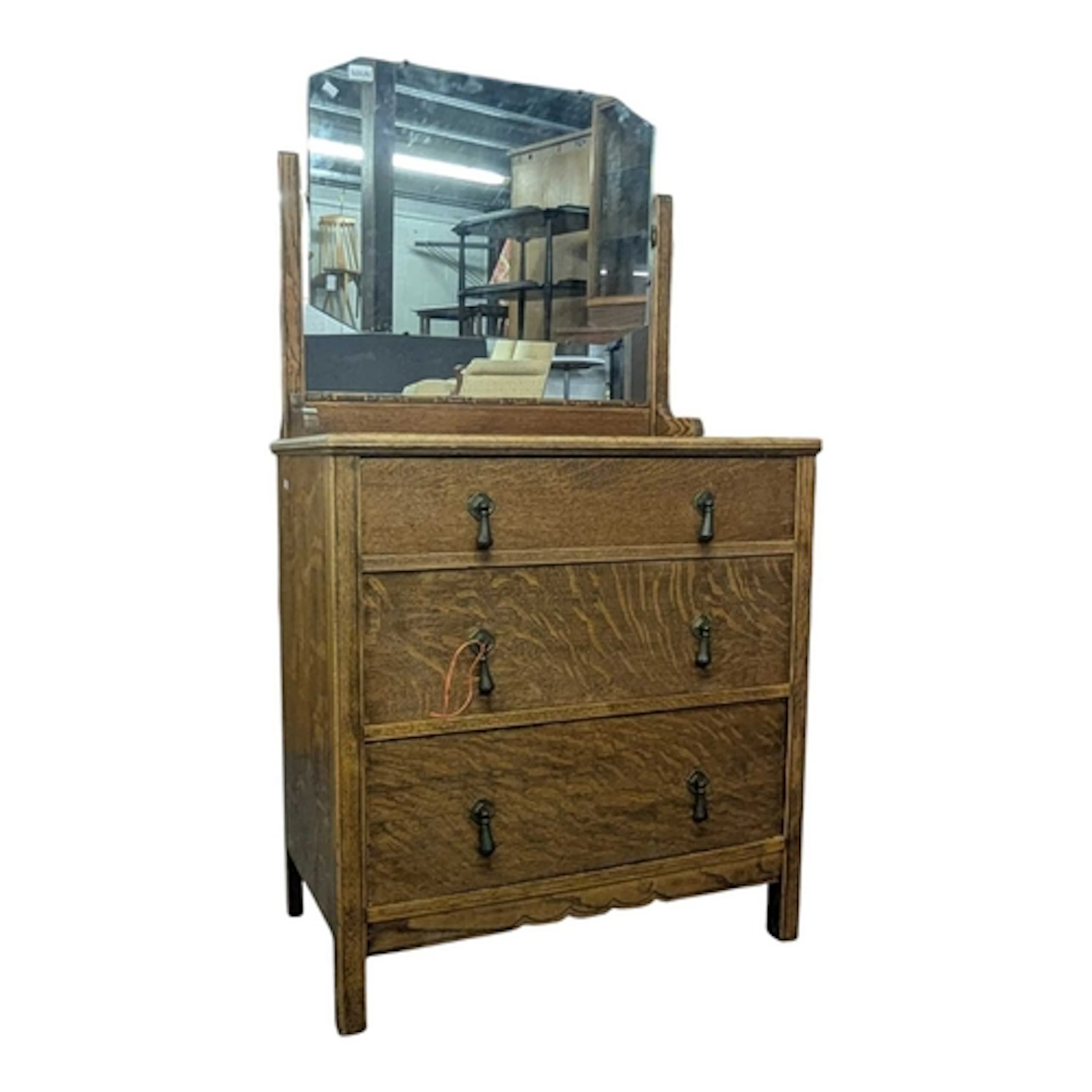 An early 20th century Art Deco oak chest of drawers / dressi...