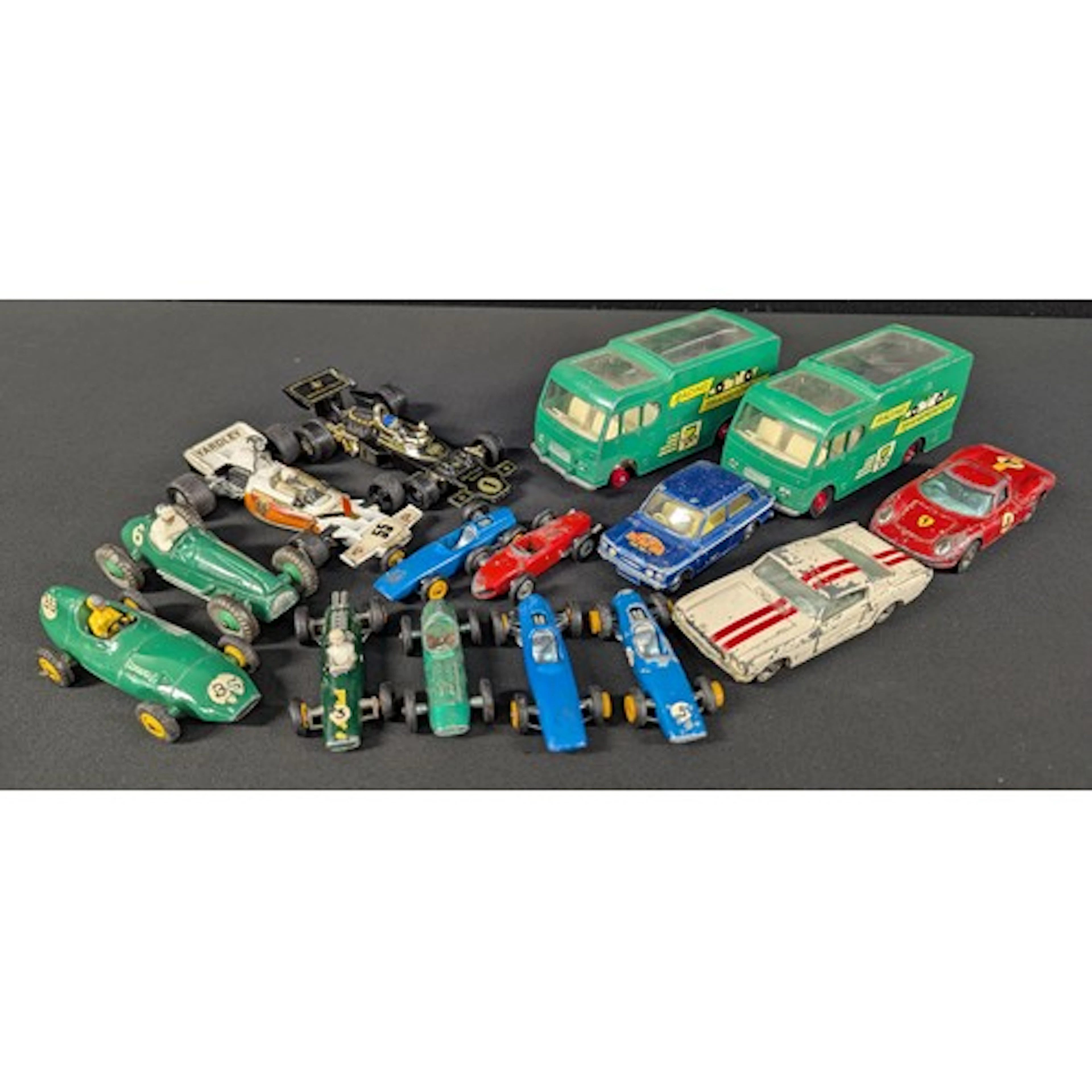 Dinky - Dinky No.233 Cooper Bristol Racing Car & No.239 Vanw...