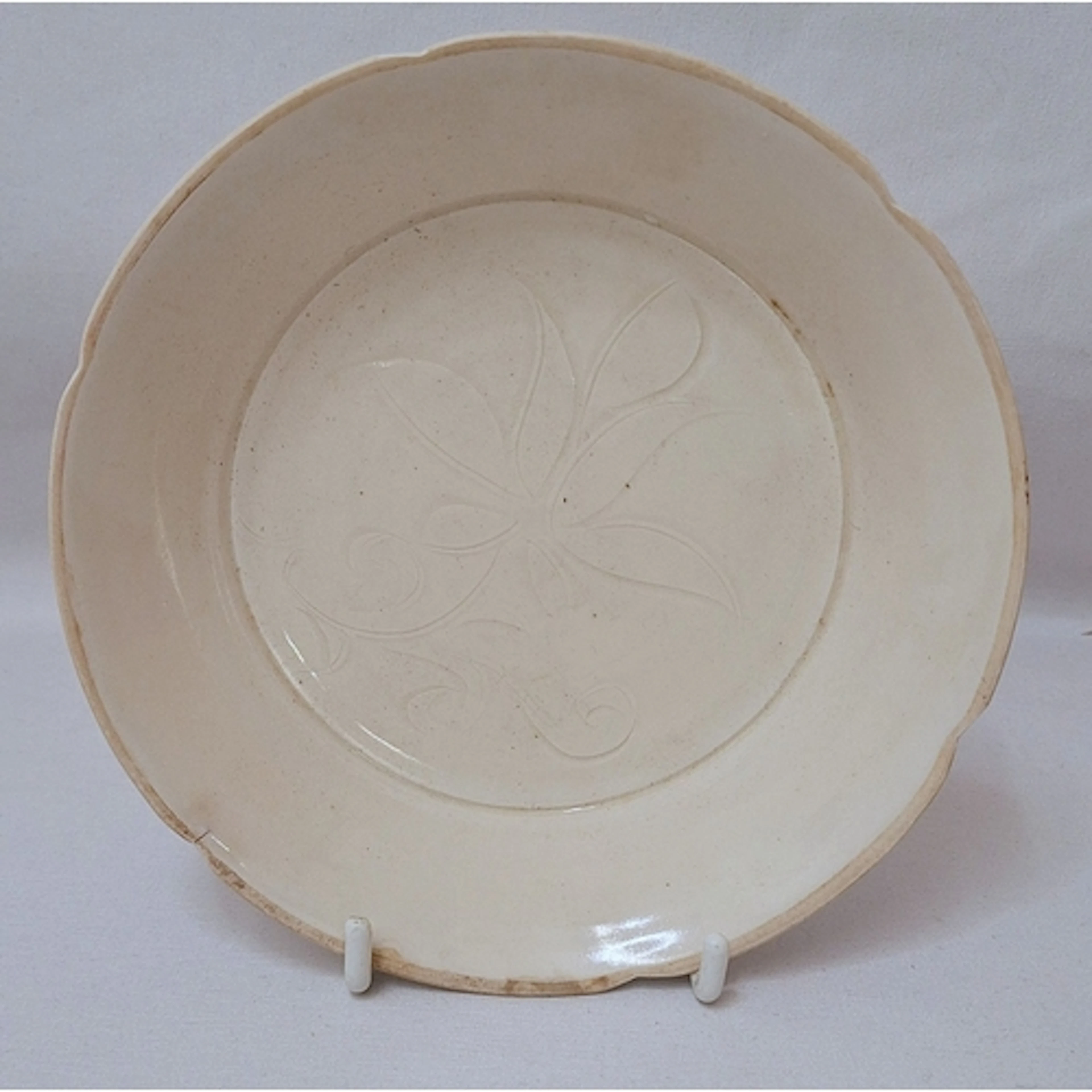 Chinese White Glazed Dish in the style of Song Dynasty Ding ...